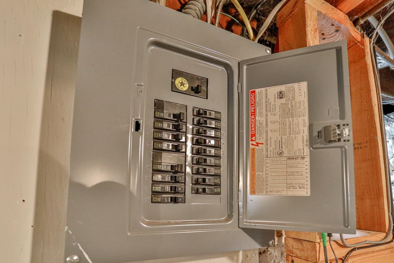 306 S 11TH AVENUE, Wausau, Wisconsin 54401, 3 Bedrooms Bedrooms, ,2 BathroomsBathrooms,Residential,For Sale,306 S 11TH AVENUE,22600822