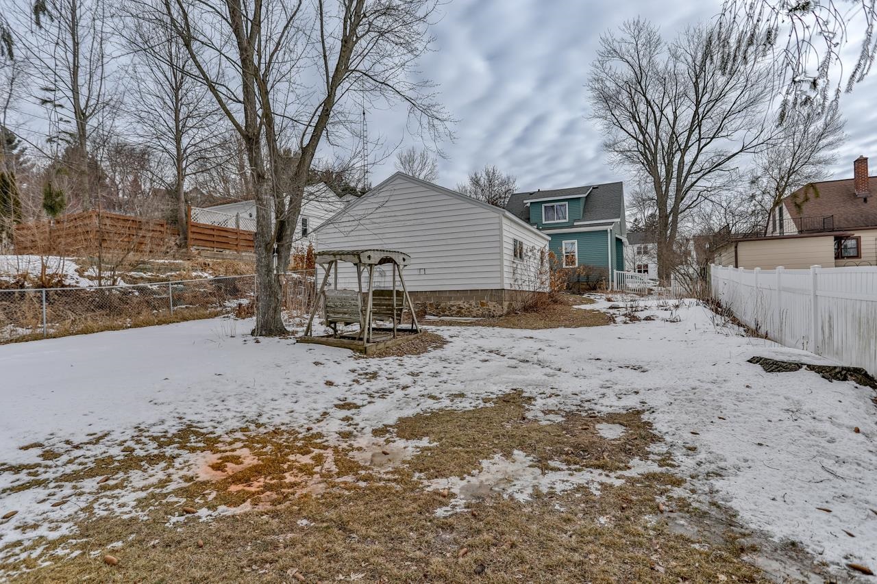 306 S 11TH AVENUE, Wausau, Wisconsin 54401, 3 Bedrooms Bedrooms, ,2 BathroomsBathrooms,Residential,For Sale,306 S 11TH AVENUE,22600822