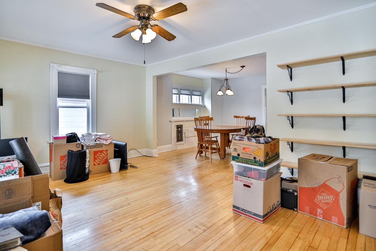 306 S 11TH AVENUE, Wausau, Wisconsin 54401, 3 Bedrooms Bedrooms, ,2 BathroomsBathrooms,Residential,For Sale,306 S 11TH AVENUE,22600822