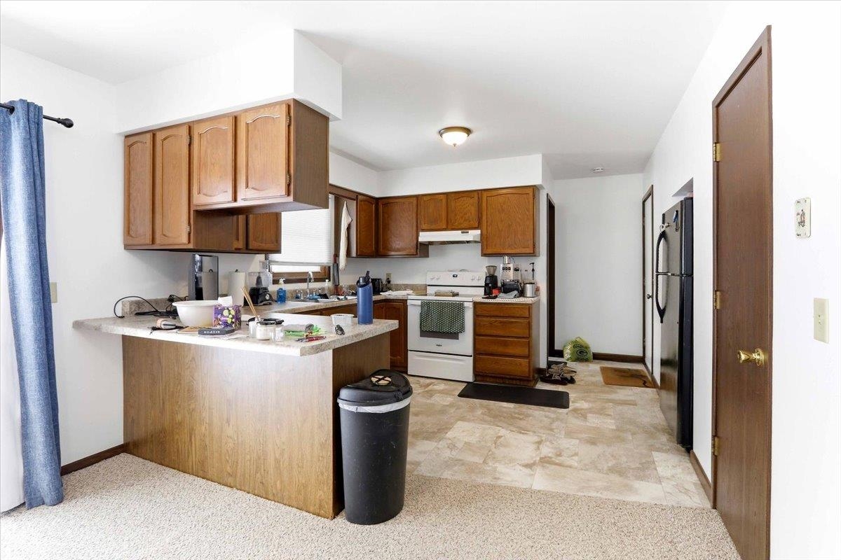 1814 E EMERALD STREET, Marshfield, Wisconsin 54449, 2 Bedrooms Bedrooms, 5 Rooms Rooms,1 BathroomBathrooms,Multi-family,For Sale,1814 E EMERALD STREET,22600823