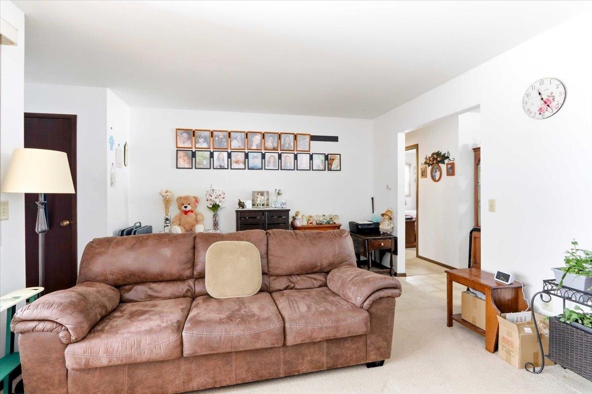 1820 E EMERALD STREET, Marshfield, Wisconsin 54449, 2 Bedrooms Bedrooms, 5 Rooms Rooms,1 BathroomBathrooms,Multi-family,For Sale,1820 E EMERALD STREET,22600824