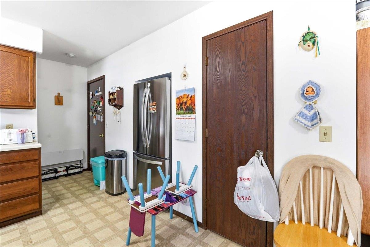 1820 E EMERALD STREET, Marshfield, Wisconsin 54449, 2 Bedrooms Bedrooms, 5 Rooms Rooms,1 BathroomBathrooms,Multi-family,For Sale,1820 E EMERALD STREET,22600824