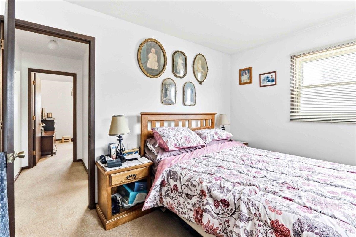 1820 E EMERALD STREET, Marshfield, Wisconsin 54449, 2 Bedrooms Bedrooms, 5 Rooms Rooms,1 BathroomBathrooms,Multi-family,For Sale,1820 E EMERALD STREET,22600824