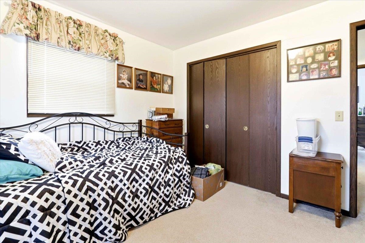 1820 E EMERALD STREET, Marshfield, Wisconsin 54449, 2 Bedrooms Bedrooms, 5 Rooms Rooms,1 BathroomBathrooms,Multi-family,For Sale,1820 E EMERALD STREET,22600824