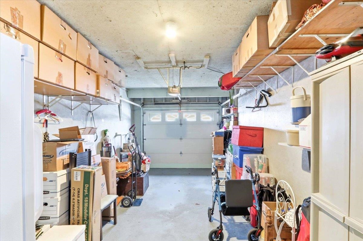 1820 E EMERALD STREET, Marshfield, Wisconsin 54449, 2 Bedrooms Bedrooms, 5 Rooms Rooms,1 BathroomBathrooms,Multi-family,For Sale,1820 E EMERALD STREET,22600824