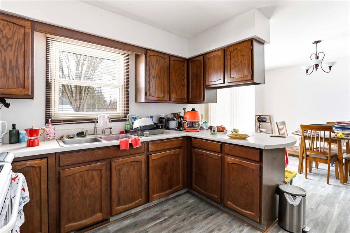 1820 E EMERALD STREET, Marshfield, Wisconsin 54449, 2 Bedrooms Bedrooms, 5 Rooms Rooms,1 BathroomBathrooms,Multi-family,For Sale,1820 E EMERALD STREET,22600824