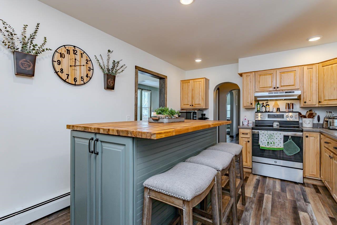 1002 E 7TH STREET, Merrill, Wisconsin 54452, 4 Bedrooms Bedrooms, ,2 BathroomsBathrooms,Residential,For Sale,1002 E 7TH STREET,22600825