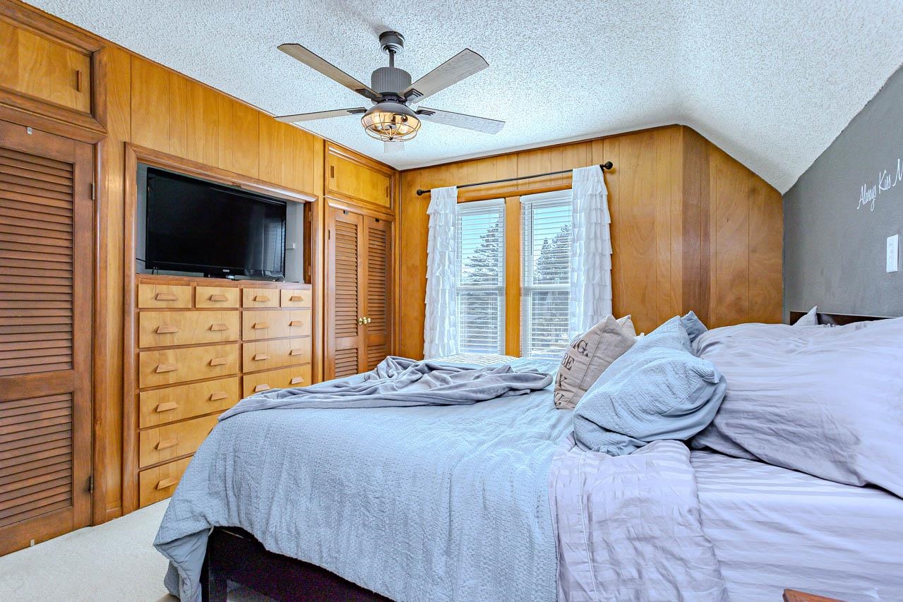 1002 E 7TH STREET, Merrill, Wisconsin 54452, 4 Bedrooms Bedrooms, ,2 BathroomsBathrooms,Residential,For Sale,1002 E 7TH STREET,22600825