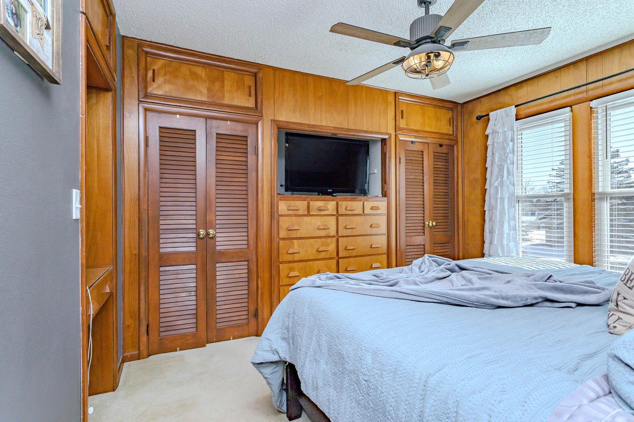 1002 E 7TH STREET, Merrill, Wisconsin 54452, 4 Bedrooms Bedrooms, ,2 BathroomsBathrooms,Residential,For Sale,1002 E 7TH STREET,22600825