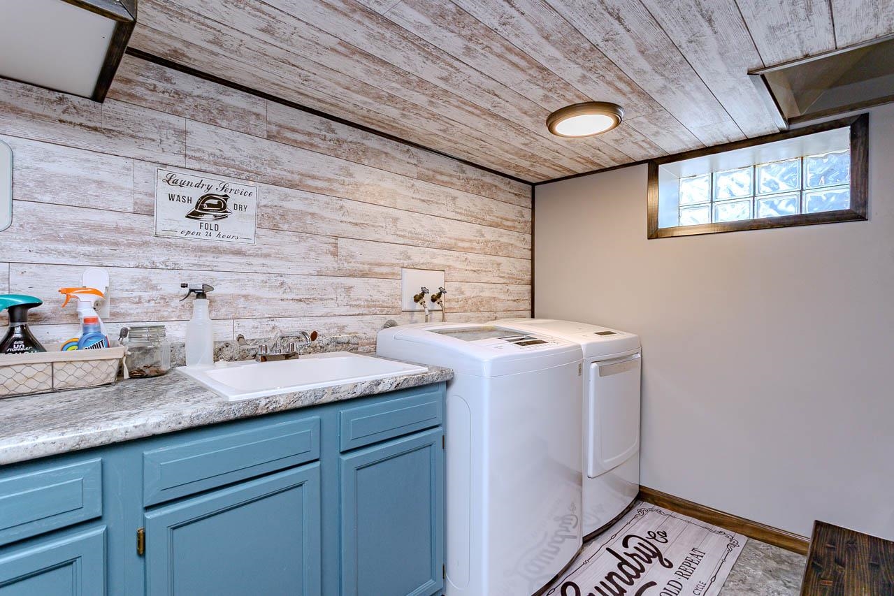 1002 E 7TH STREET, Merrill, Wisconsin 54452, 4 Bedrooms Bedrooms, ,2 BathroomsBathrooms,Residential,For Sale,1002 E 7TH STREET,22600825