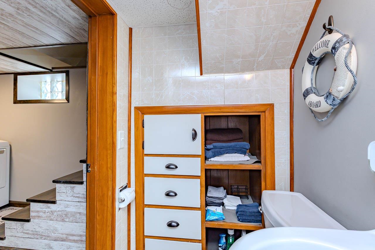 1002 E 7TH STREET, Merrill, Wisconsin 54452, 4 Bedrooms Bedrooms, ,2 BathroomsBathrooms,Residential,For Sale,1002 E 7TH STREET,22600825