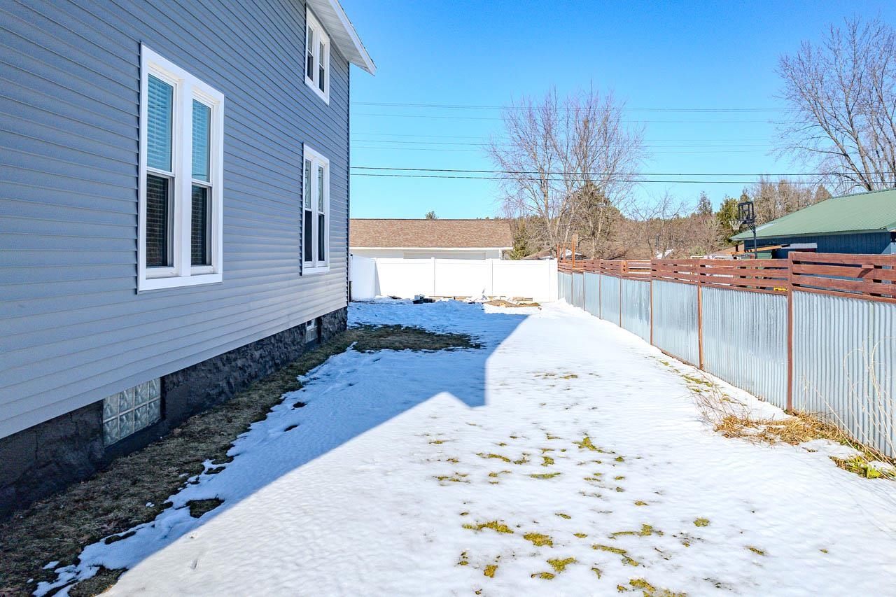 1002 E 7TH STREET, Merrill, Wisconsin 54452, 4 Bedrooms Bedrooms, ,2 BathroomsBathrooms,Residential,For Sale,1002 E 7TH STREET,22600825