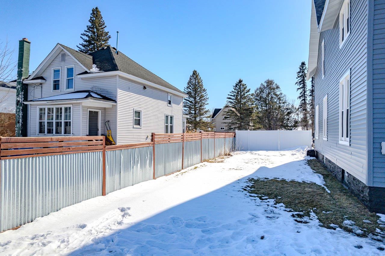 1002 E 7TH STREET, Merrill, Wisconsin 54452, 4 Bedrooms Bedrooms, ,2 BathroomsBathrooms,Residential,For Sale,1002 E 7TH STREET,22600825