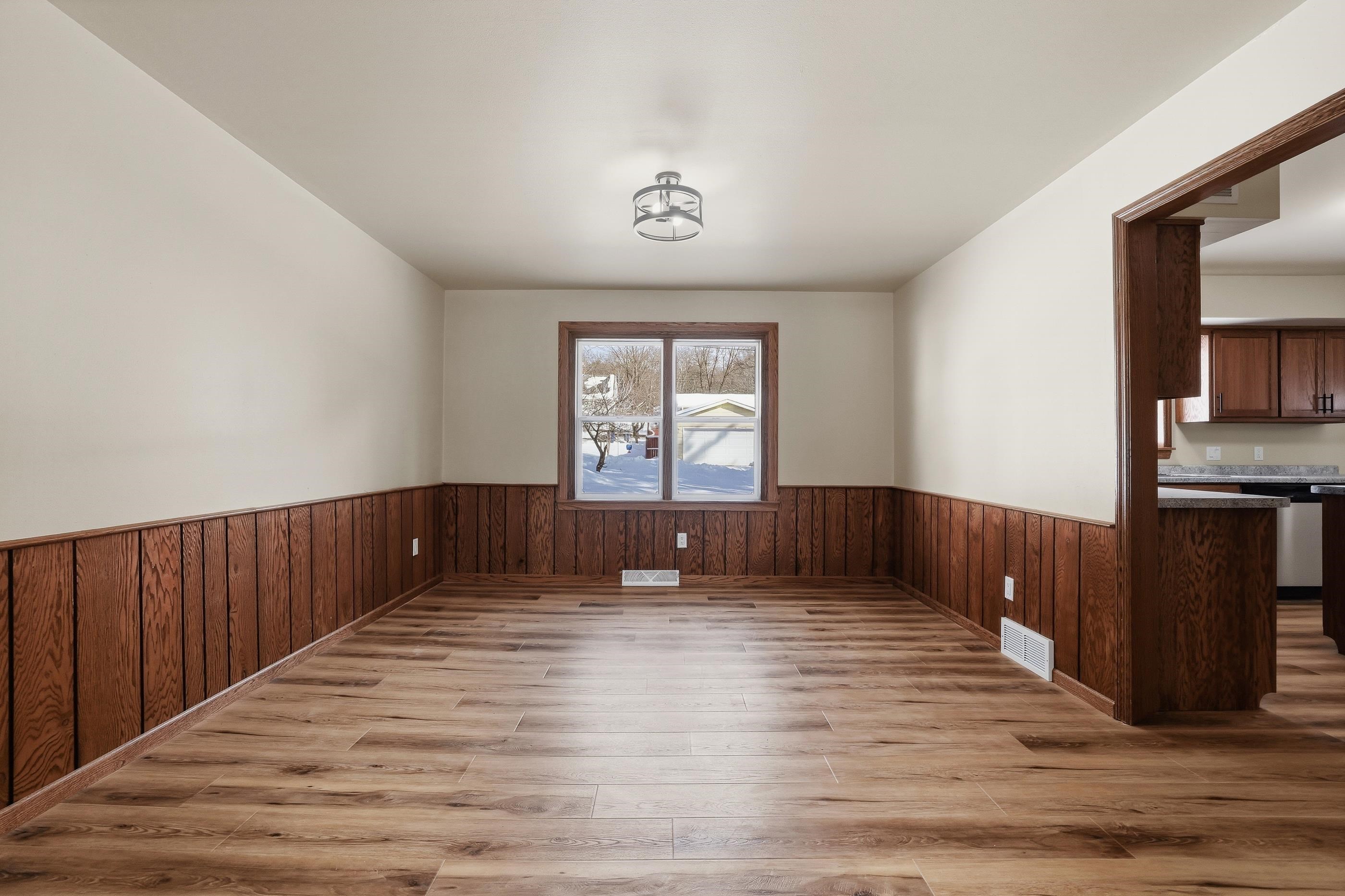 505 N 11TH STREET, Wausau, Wisconsin 54403, 4 Bedrooms Bedrooms, ,2 BathroomsBathrooms,Residential,For Sale,505 N 11TH STREET,22600828