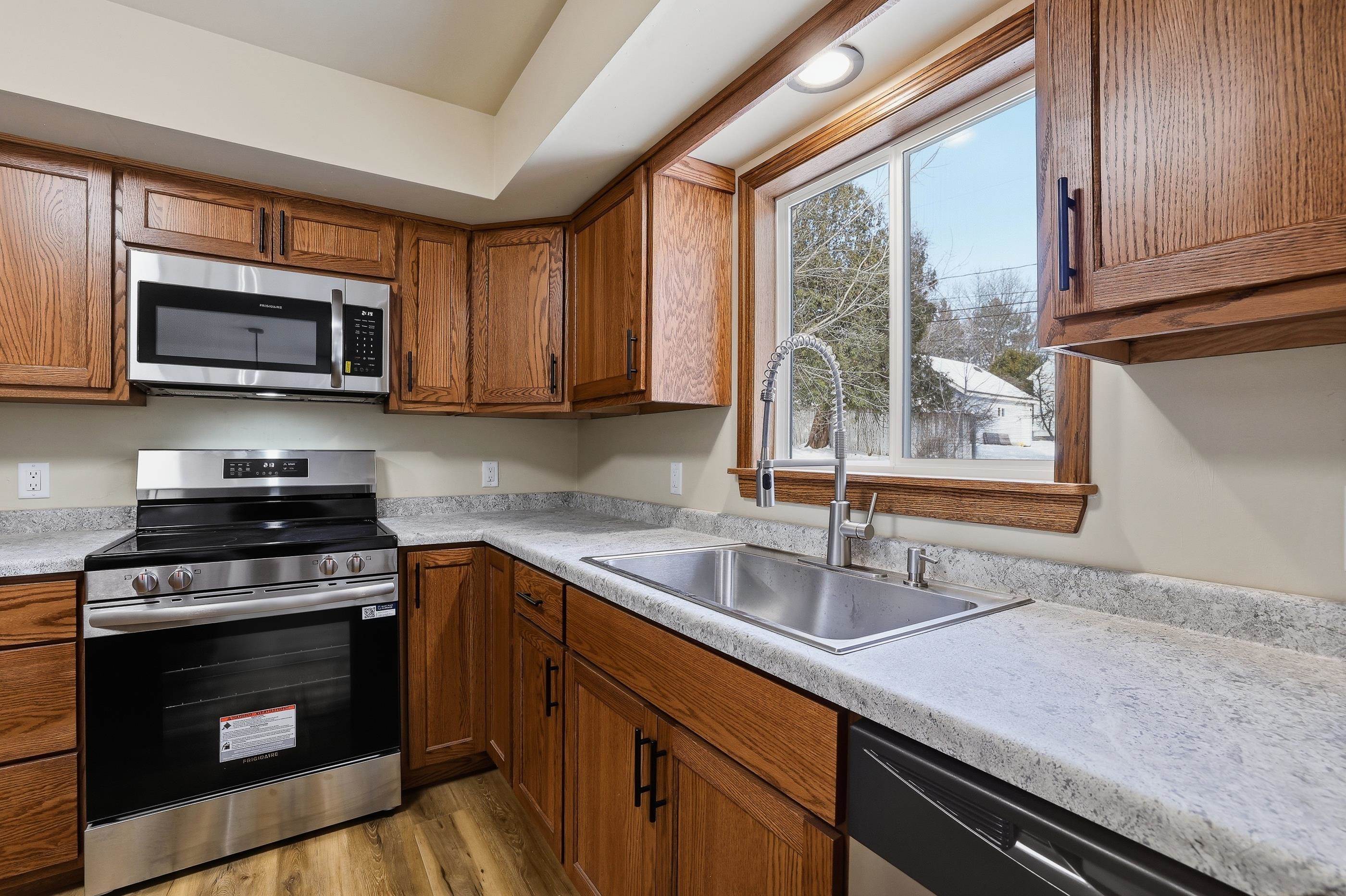 505 N 11TH STREET, Wausau, Wisconsin 54403, 4 Bedrooms Bedrooms, ,2 BathroomsBathrooms,Residential,For Sale,505 N 11TH STREET,22600828