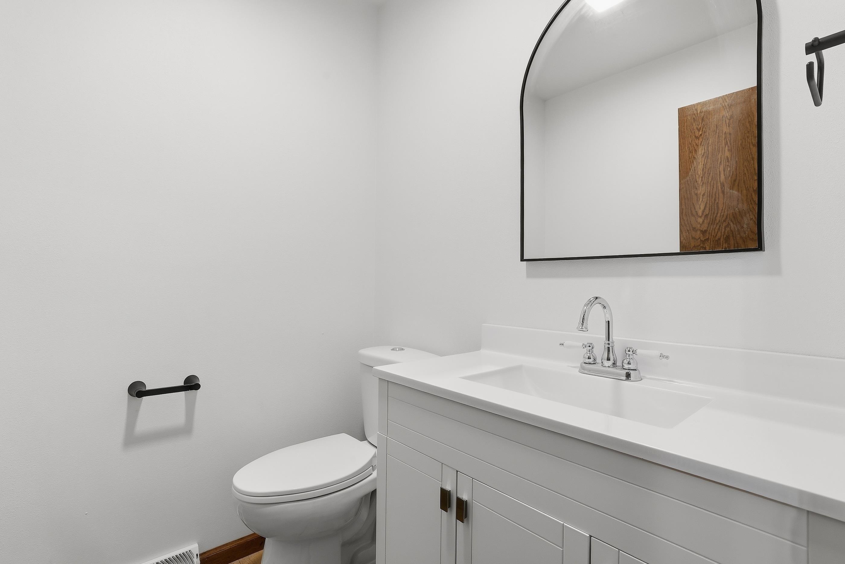 505 N 11TH STREET, Wausau, Wisconsin 54403, 4 Bedrooms Bedrooms, ,2 BathroomsBathrooms,Residential,For Sale,505 N 11TH STREET,22600828