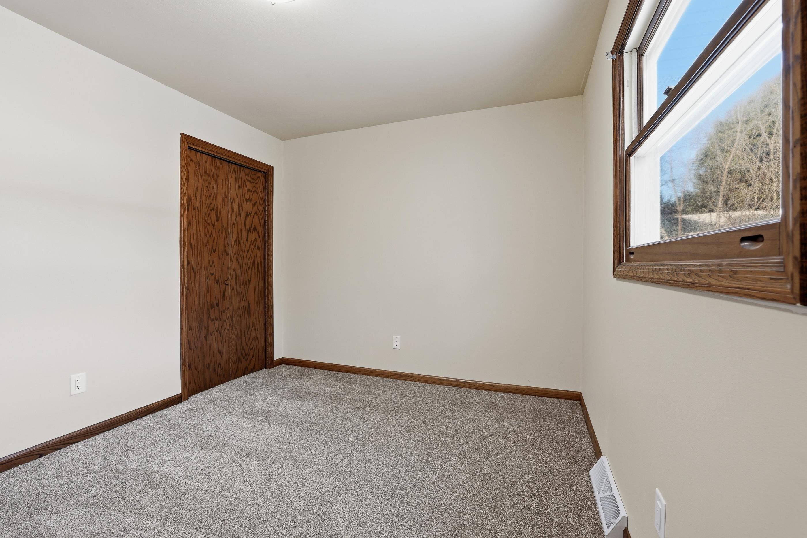 505 N 11TH STREET, Wausau, Wisconsin 54403, 4 Bedrooms Bedrooms, ,2 BathroomsBathrooms,Residential,For Sale,505 N 11TH STREET,22600828