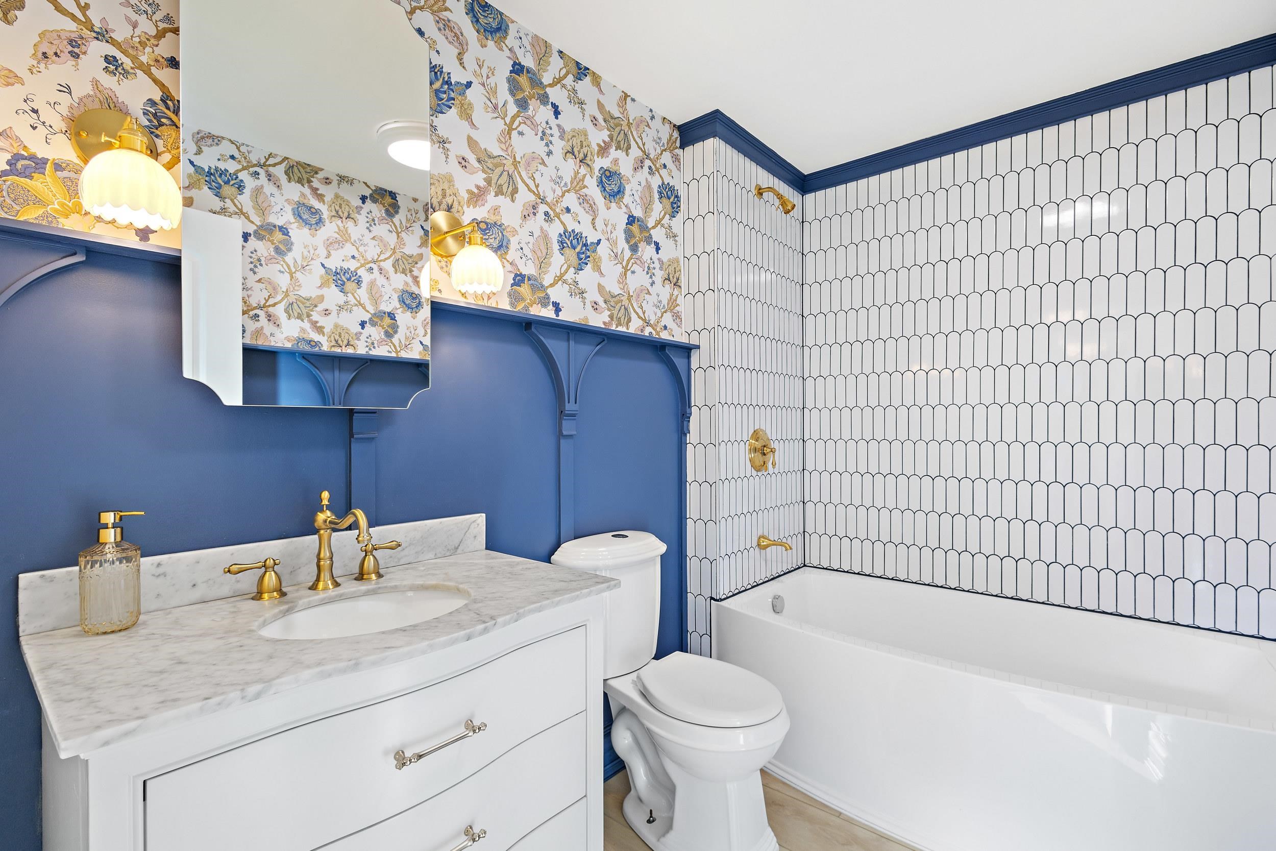 W11647 AKRON AVENUE, Plainfield, Wisconsin 54966, 6 Bedrooms Bedrooms, ,5 BathroomsBathrooms,Residential,For Sale,W11647 AKRON AVENUE,22600829