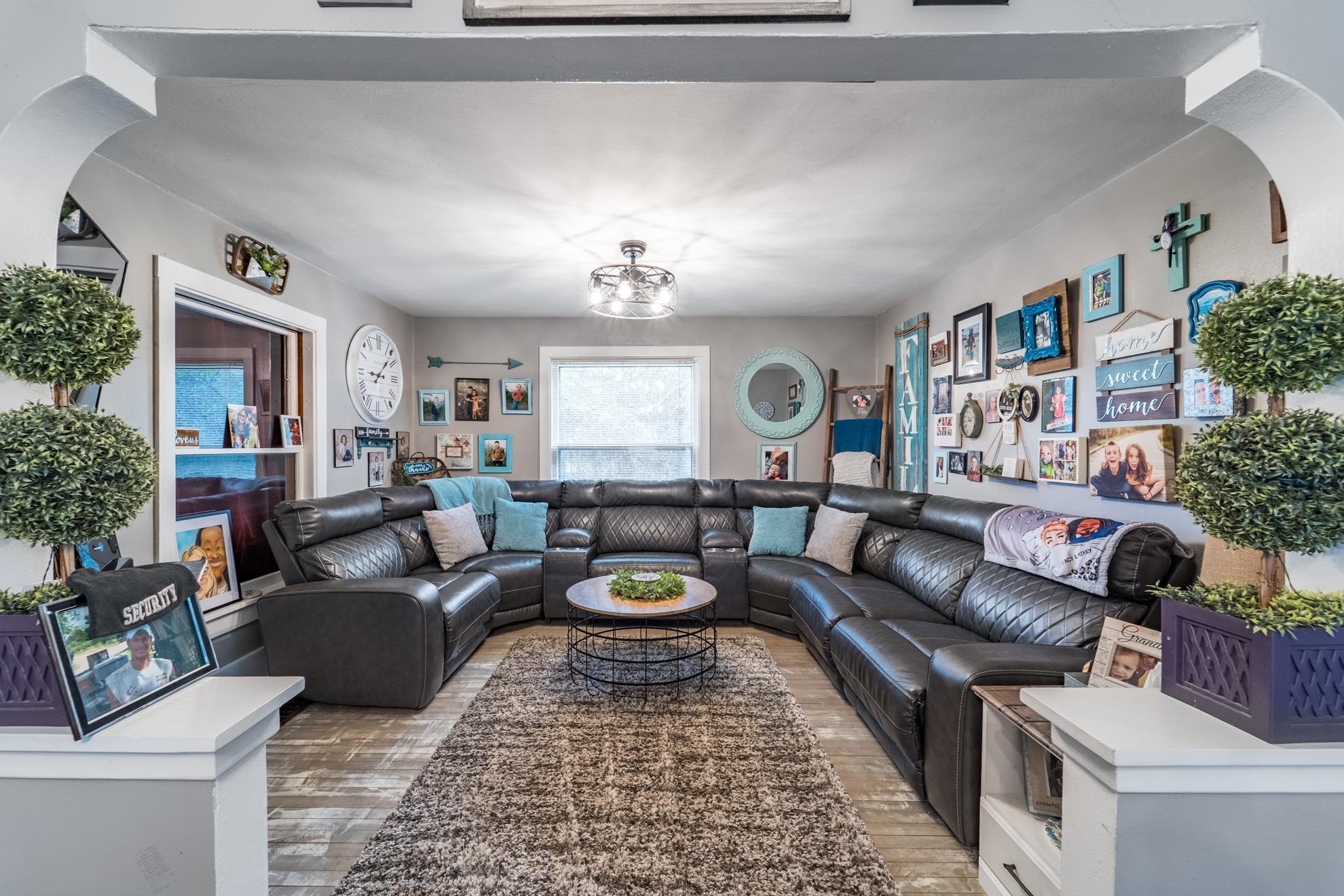 1303 E WAUSAU AVENUE, Wausau, Wisconsin 54403, 2 Bedrooms Bedrooms, ,1 BathroomBathrooms,Residential,For Sale,1303 E WAUSAU AVENUE,22600831