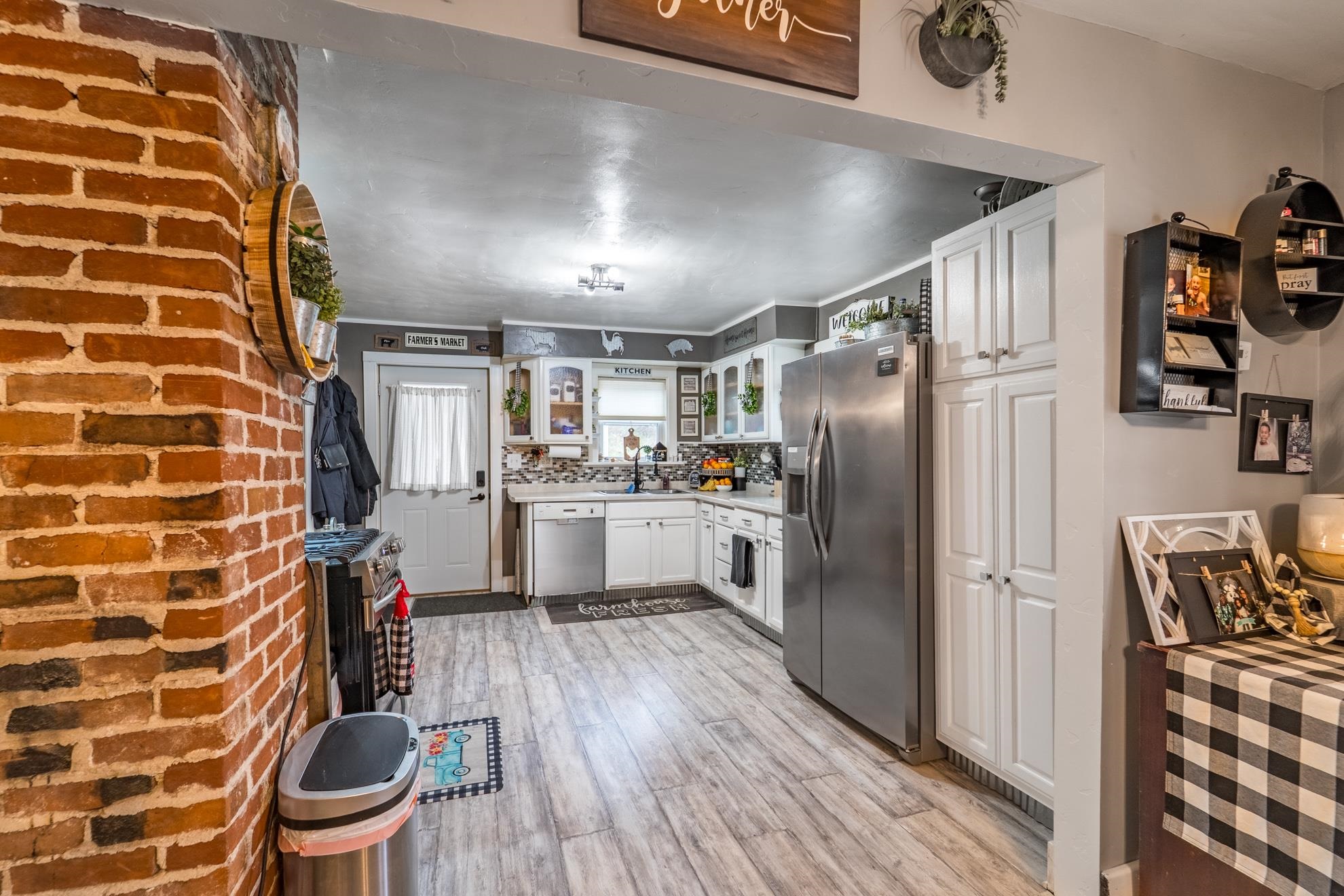 1303 E WAUSAU AVENUE, Wausau, Wisconsin 54403, 2 Bedrooms Bedrooms, ,1 BathroomBathrooms,Residential,For Sale,1303 E WAUSAU AVENUE,22600831