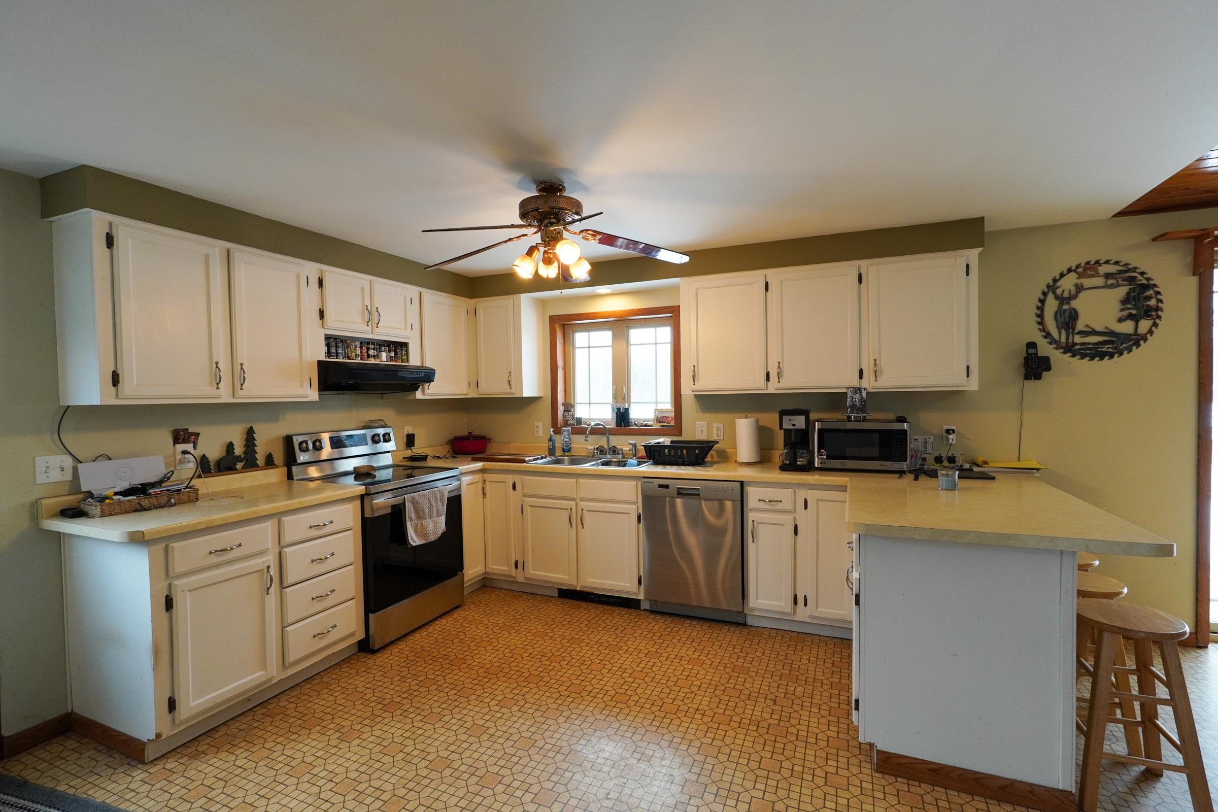 W6724 E & M LANE, Medford, Wisconsin 54451, 2 Bedrooms Bedrooms, ,2 BathroomsBathrooms,Residential,For Sale,W6724 E & M LANE,22600834