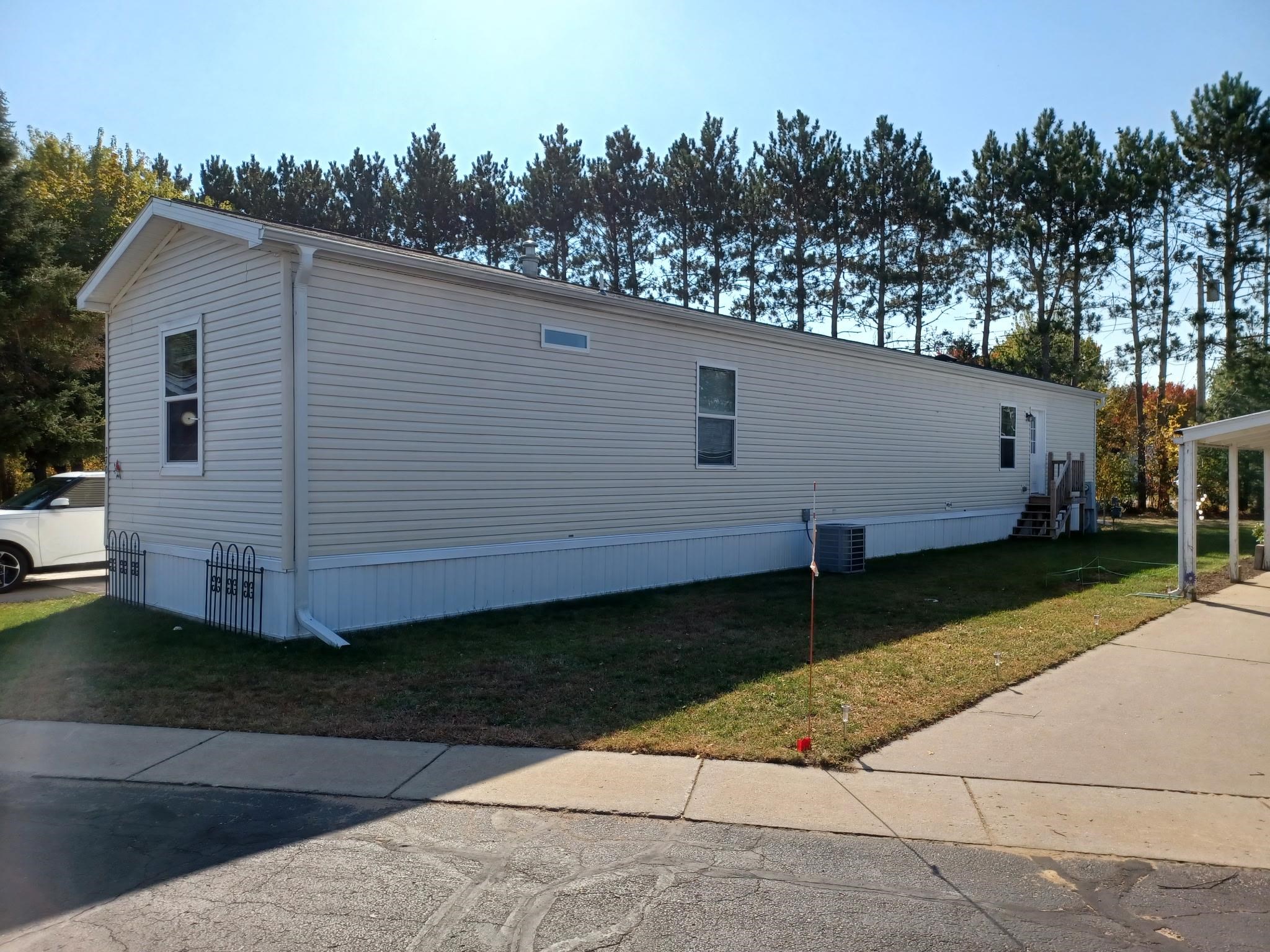 7740 SOUTH PARK ROAD, Wisconsin Rapids, Wisconsin 54494, 3 Bedrooms Bedrooms, ,2 BathroomsBathrooms,Residential,For Sale,7740 SOUTH PARK ROAD,22600836