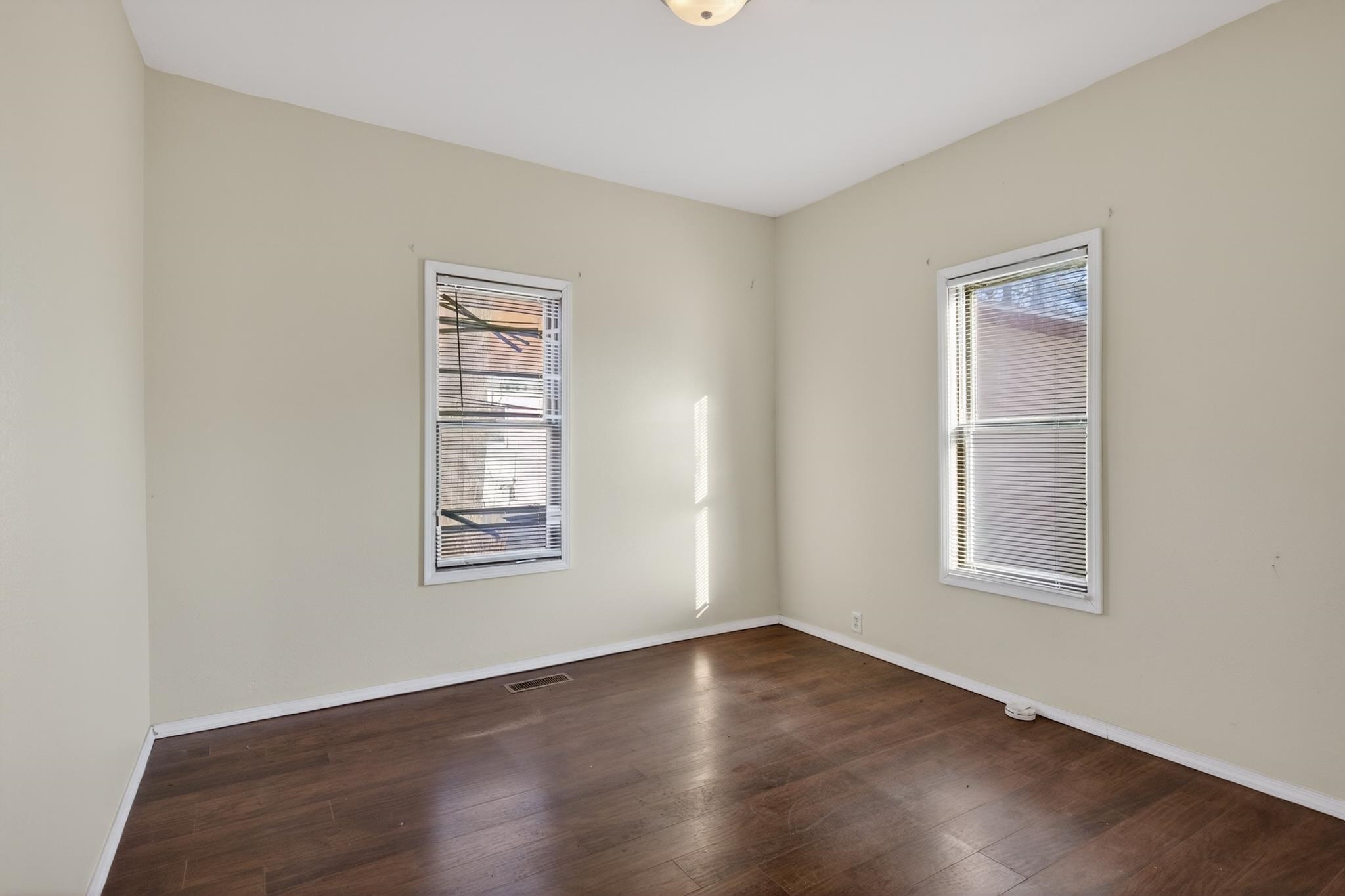 921 JEFFERSON STREET, Wisconsin Rapids, Wisconsin 54495, 3 Bedrooms Bedrooms, ,1 BathroomBathrooms,Residential,For Sale,921 JEFFERSON STREET,22600837