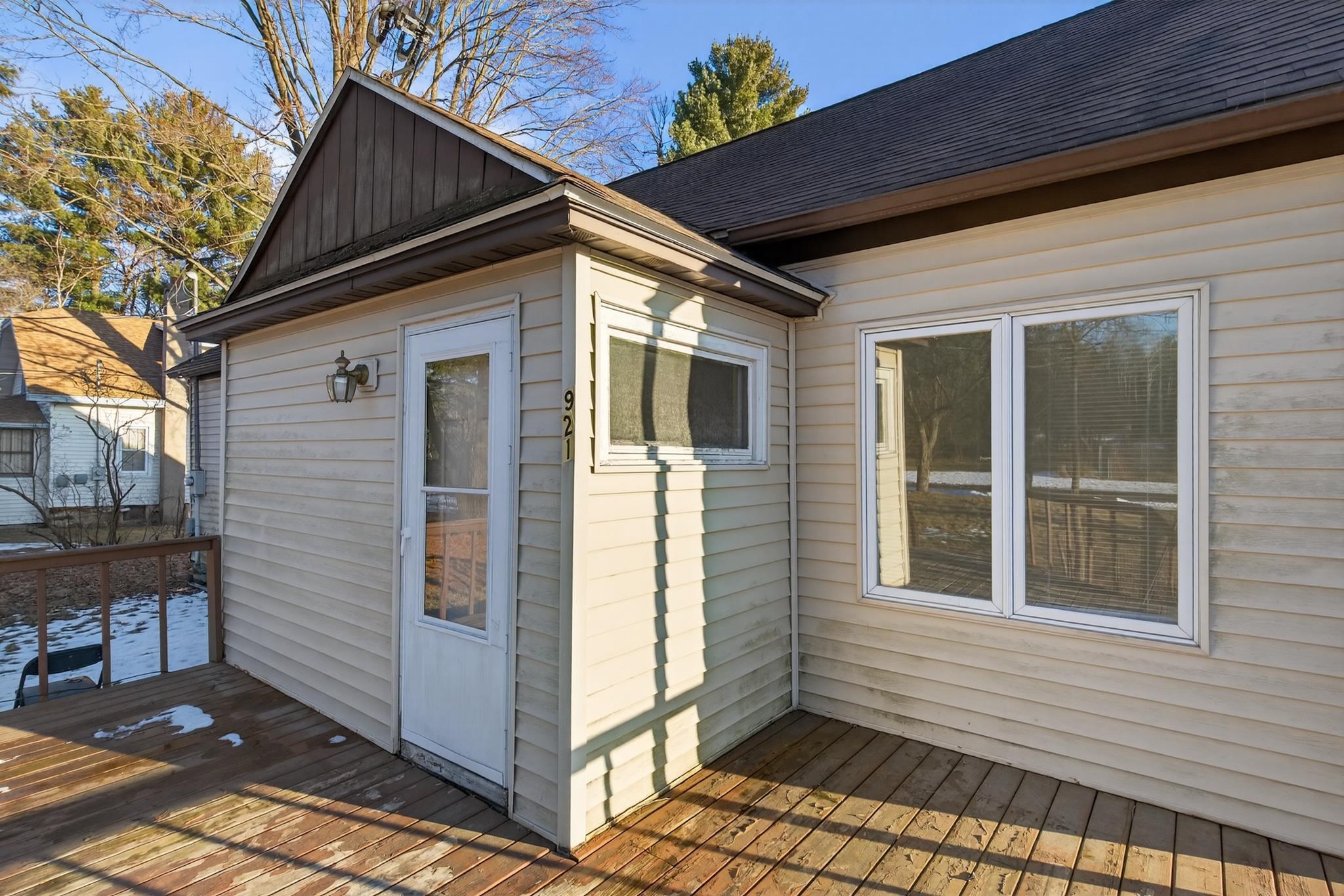 921 JEFFERSON STREET, Wisconsin Rapids, Wisconsin 54495, 3 Bedrooms Bedrooms, ,1 BathroomBathrooms,Residential,For Sale,921 JEFFERSON STREET,22600837