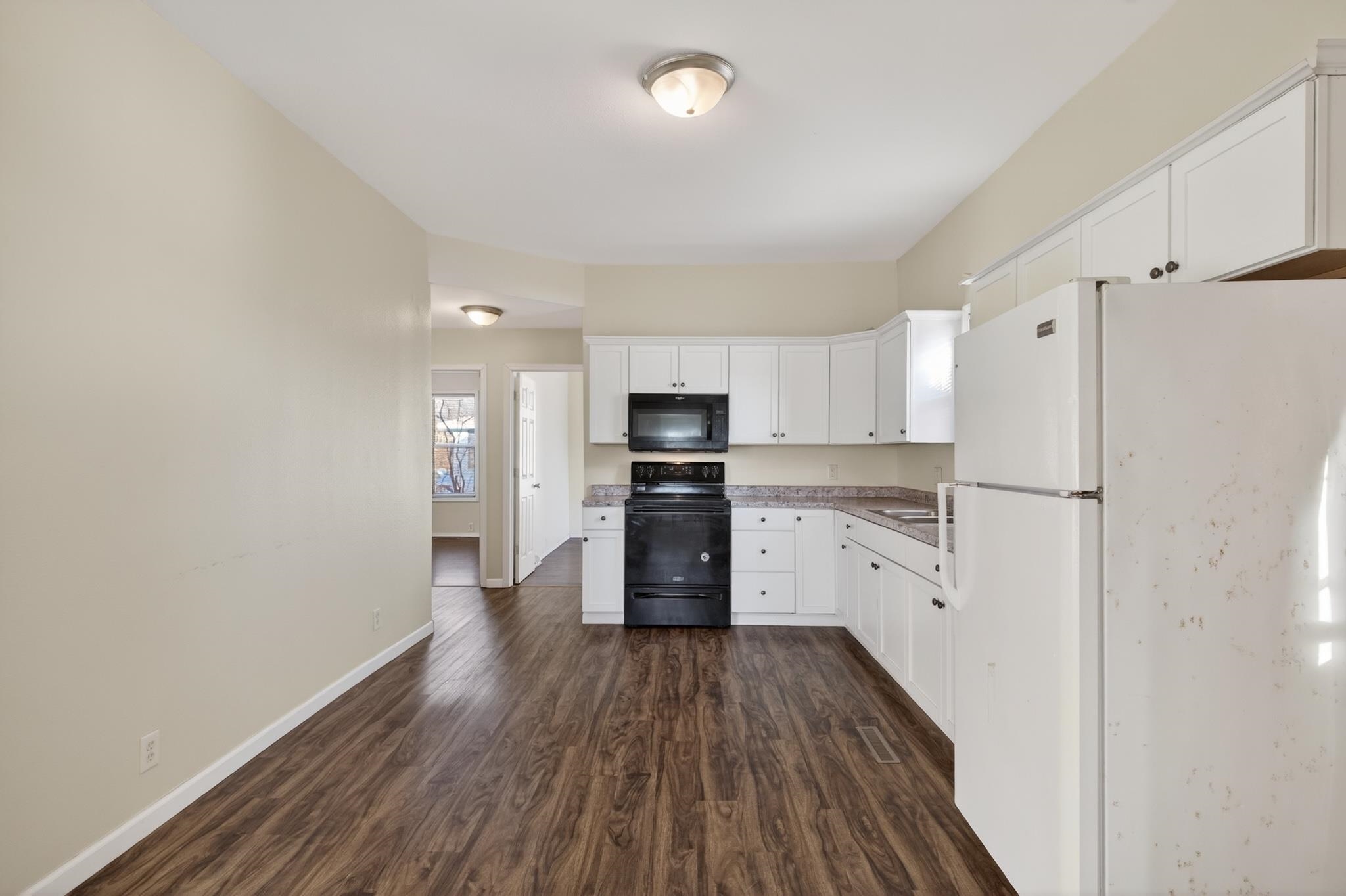 921 JEFFERSON STREET, Wisconsin Rapids, Wisconsin 54495, 3 Bedrooms Bedrooms, ,1 BathroomBathrooms,Residential,For Sale,921 JEFFERSON STREET,22600837