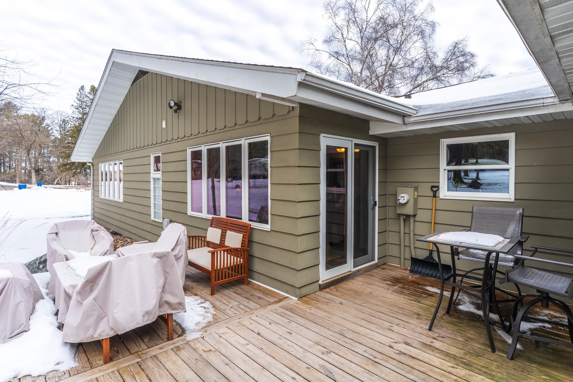 1103 MICHLER CREST, Merrill, Wisconsin 54452, 4 Bedrooms Bedrooms, ,3 BathroomsBathrooms,Residential,For Sale,1103 MICHLER CREST,22600838