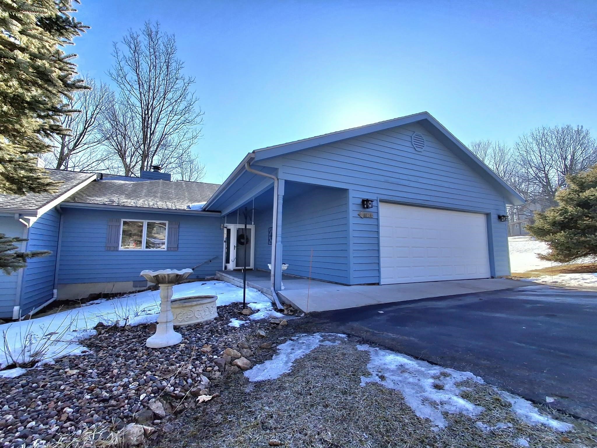 226473 KINGBIRD AVENUE, Wausau, Wisconsin 54401, 2 Bedrooms Bedrooms, ,2 BathroomsBathrooms,Residential,For Sale,226473 KINGBIRD AVENUE,22600839