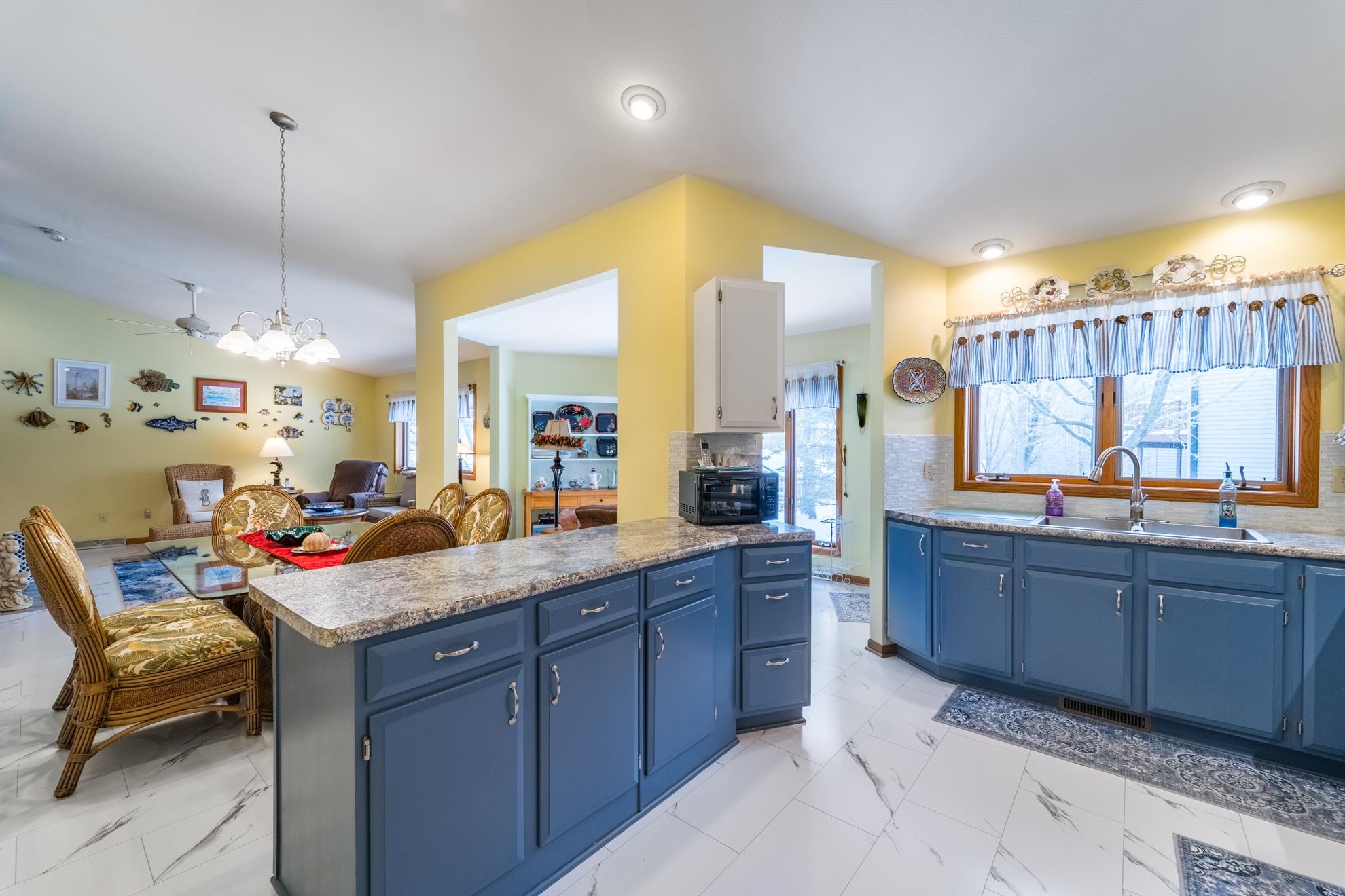 226473 KINGBIRD AVENUE, Wausau, Wisconsin 54401, 2 Bedrooms Bedrooms, ,2 BathroomsBathrooms,Residential,For Sale,226473 KINGBIRD AVENUE,22600839