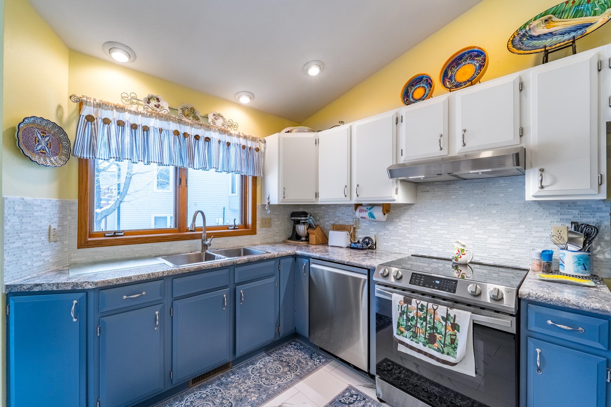 226473 KINGBIRD AVENUE, Wausau, Wisconsin 54401, 2 Bedrooms Bedrooms, ,2 BathroomsBathrooms,Residential,For Sale,226473 KINGBIRD AVENUE,22600839