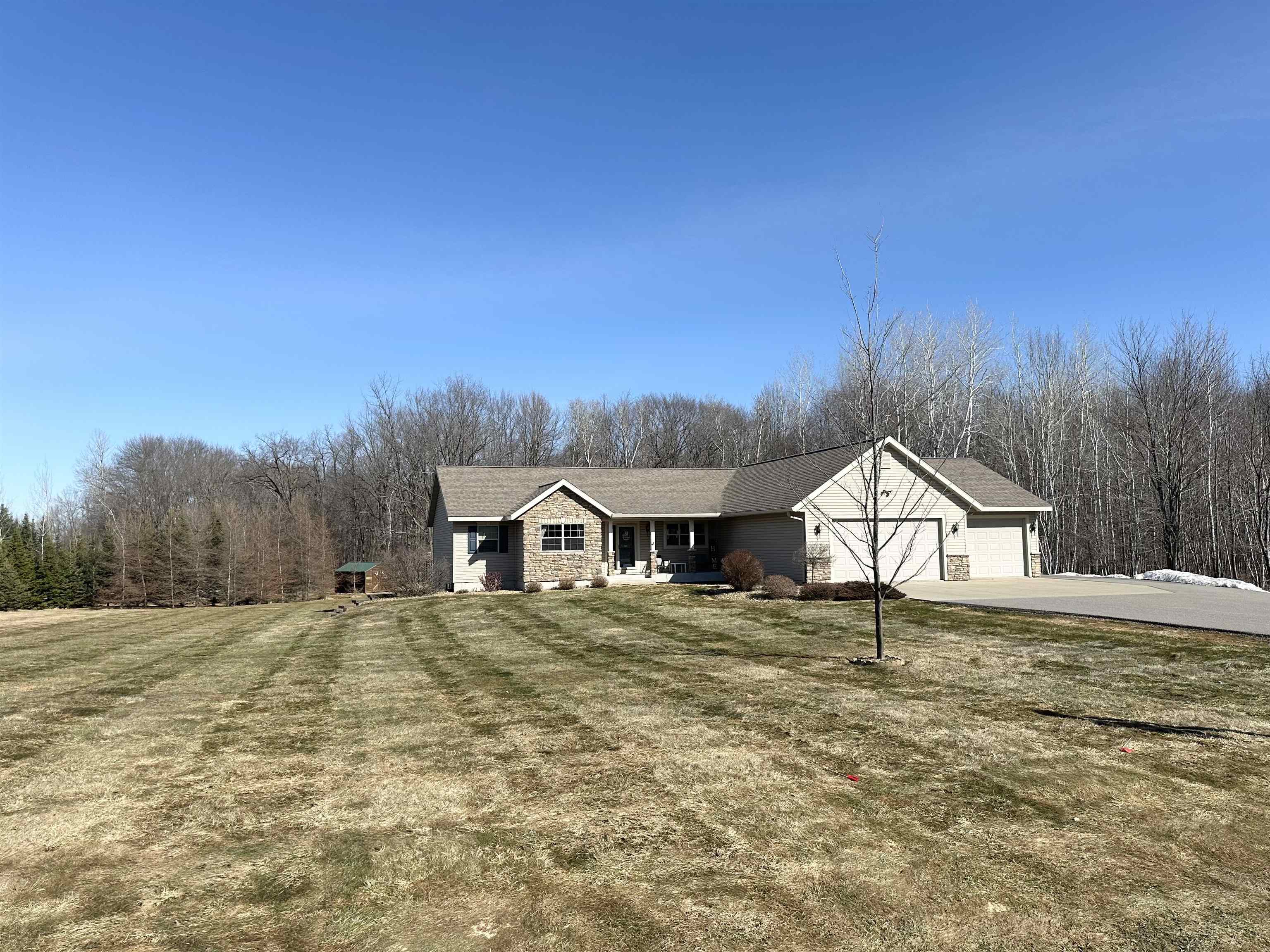 105428 WOODRIDGE DRIVE, Marshfield, Wisconsin 54449, 4 Bedrooms Bedrooms, ,2 BathroomsBathrooms,Residential,For Sale,105428 WOODRIDGE DRIVE,22600840