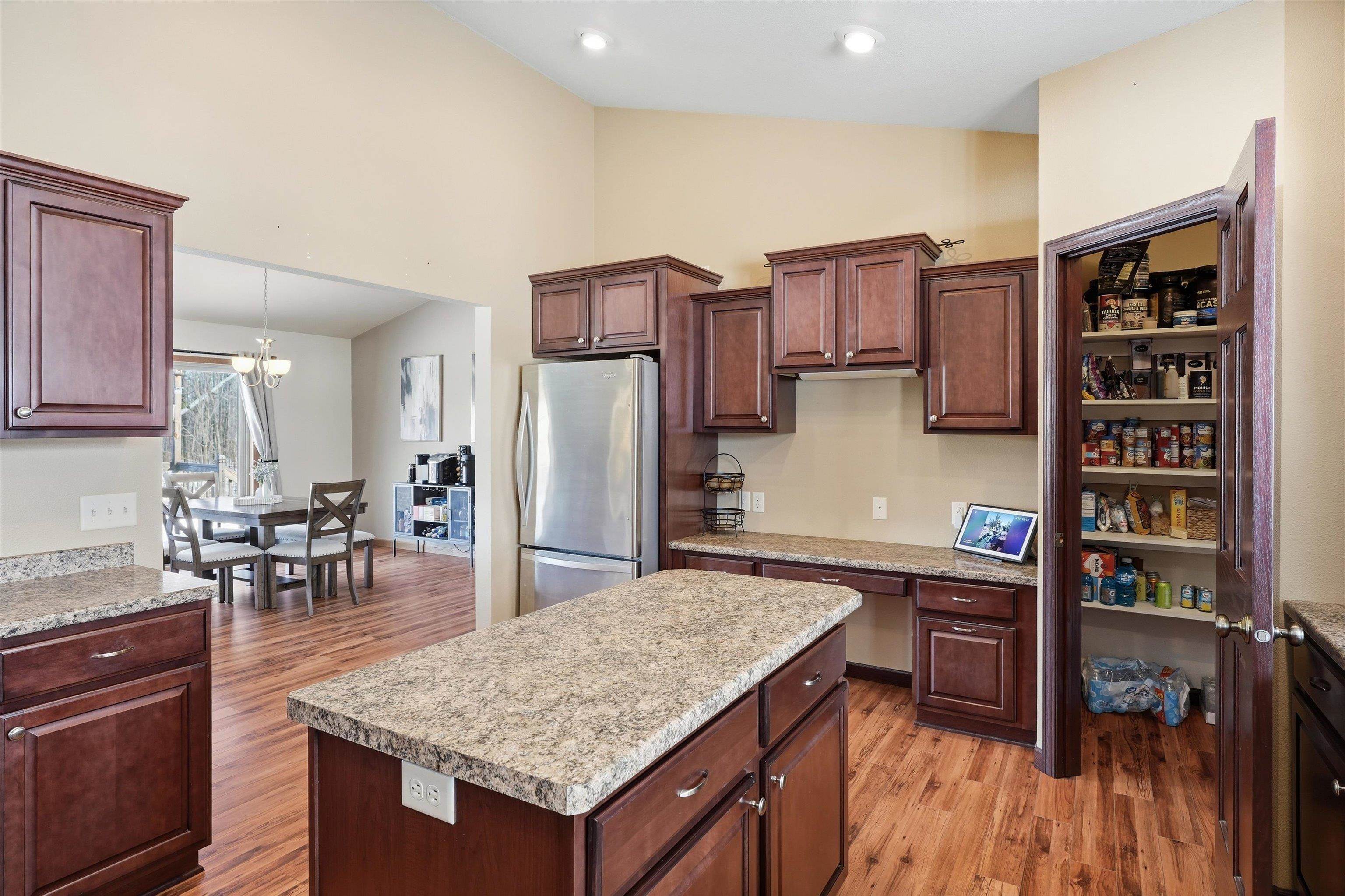 105428 WOODRIDGE DRIVE, Marshfield, Wisconsin 54449, 4 Bedrooms Bedrooms, ,2 BathroomsBathrooms,Residential,For Sale,105428 WOODRIDGE DRIVE,22600840