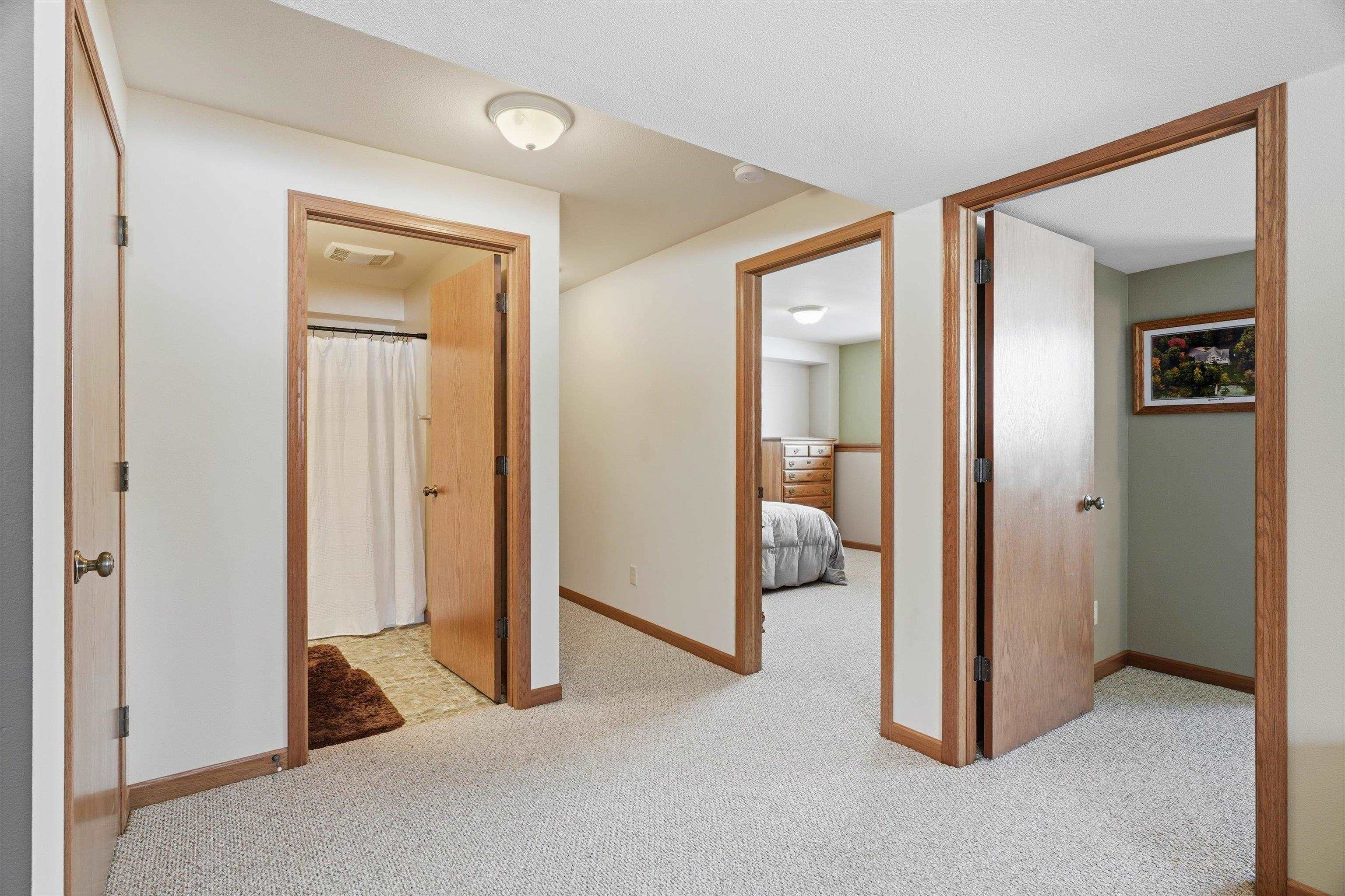 105428 WOODRIDGE DRIVE, Marshfield, Wisconsin 54449, 4 Bedrooms Bedrooms, ,2 BathroomsBathrooms,Residential,For Sale,105428 WOODRIDGE DRIVE,22600840