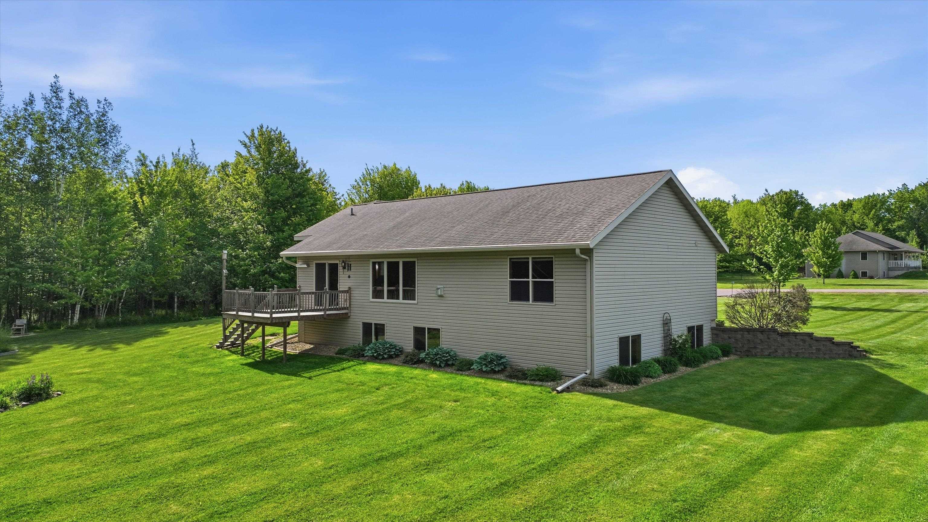 105428 WOODRIDGE DRIVE, Marshfield, Wisconsin 54449, 4 Bedrooms Bedrooms, ,2 BathroomsBathrooms,Residential,For Sale,105428 WOODRIDGE DRIVE,22600840