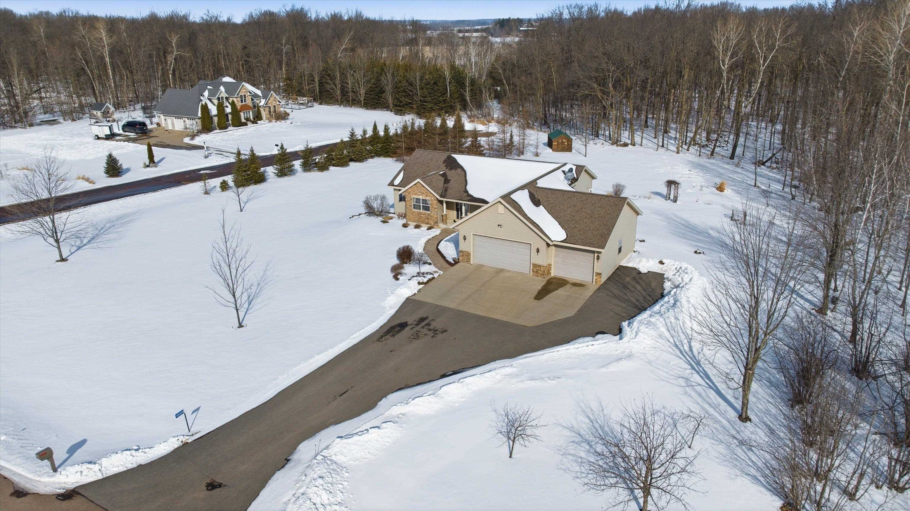 105428 WOODRIDGE DRIVE, Marshfield, Wisconsin 54449, 4 Bedrooms Bedrooms, ,2 BathroomsBathrooms,Residential,For Sale,105428 WOODRIDGE DRIVE,22600840