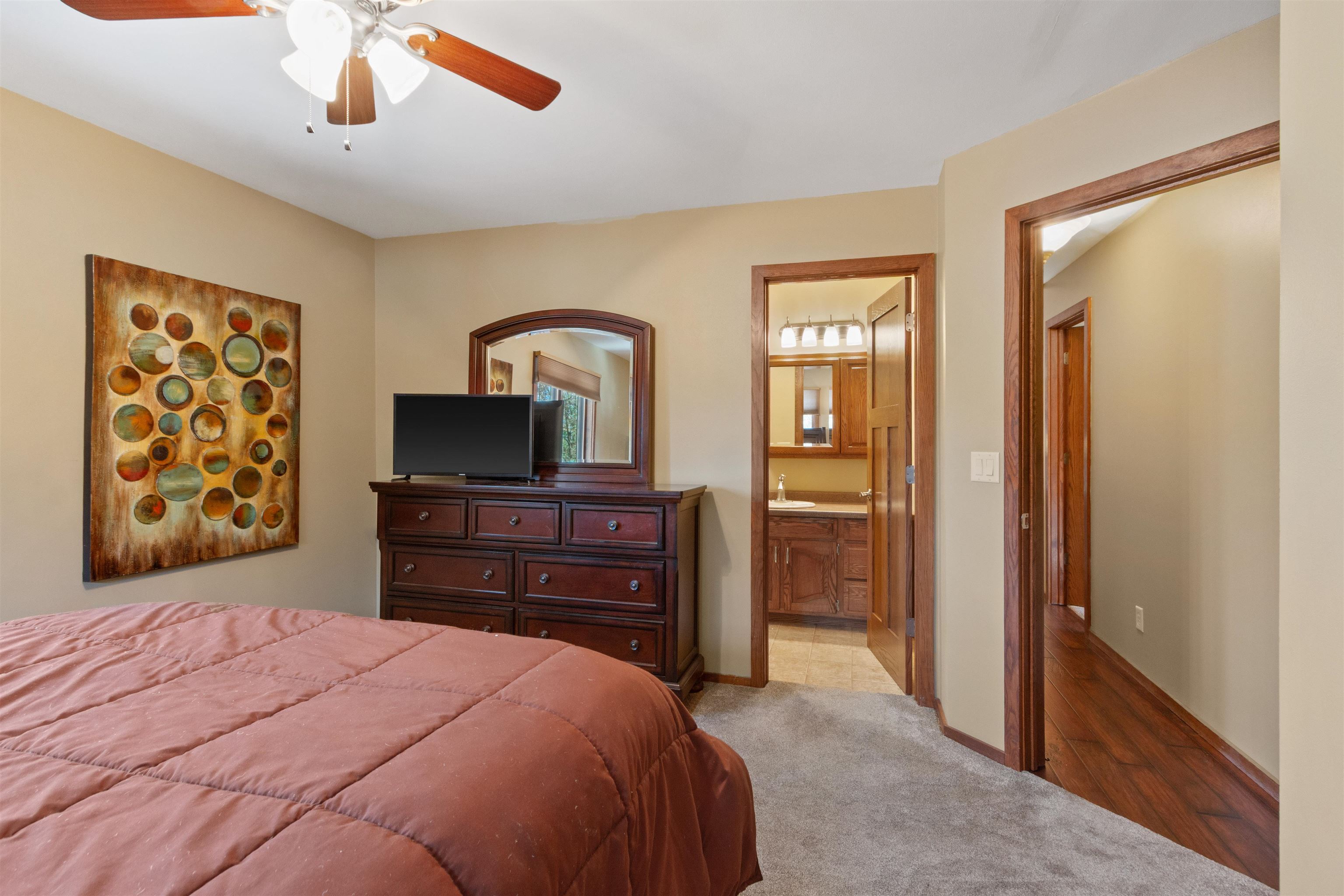 5570 APPLEWOOD COURT, Stevens Point, Wisconsin 54482, 3 Bedrooms Bedrooms, ,3 BathroomsBathrooms,Residential,For Sale,5570 APPLEWOOD COURT,22600841