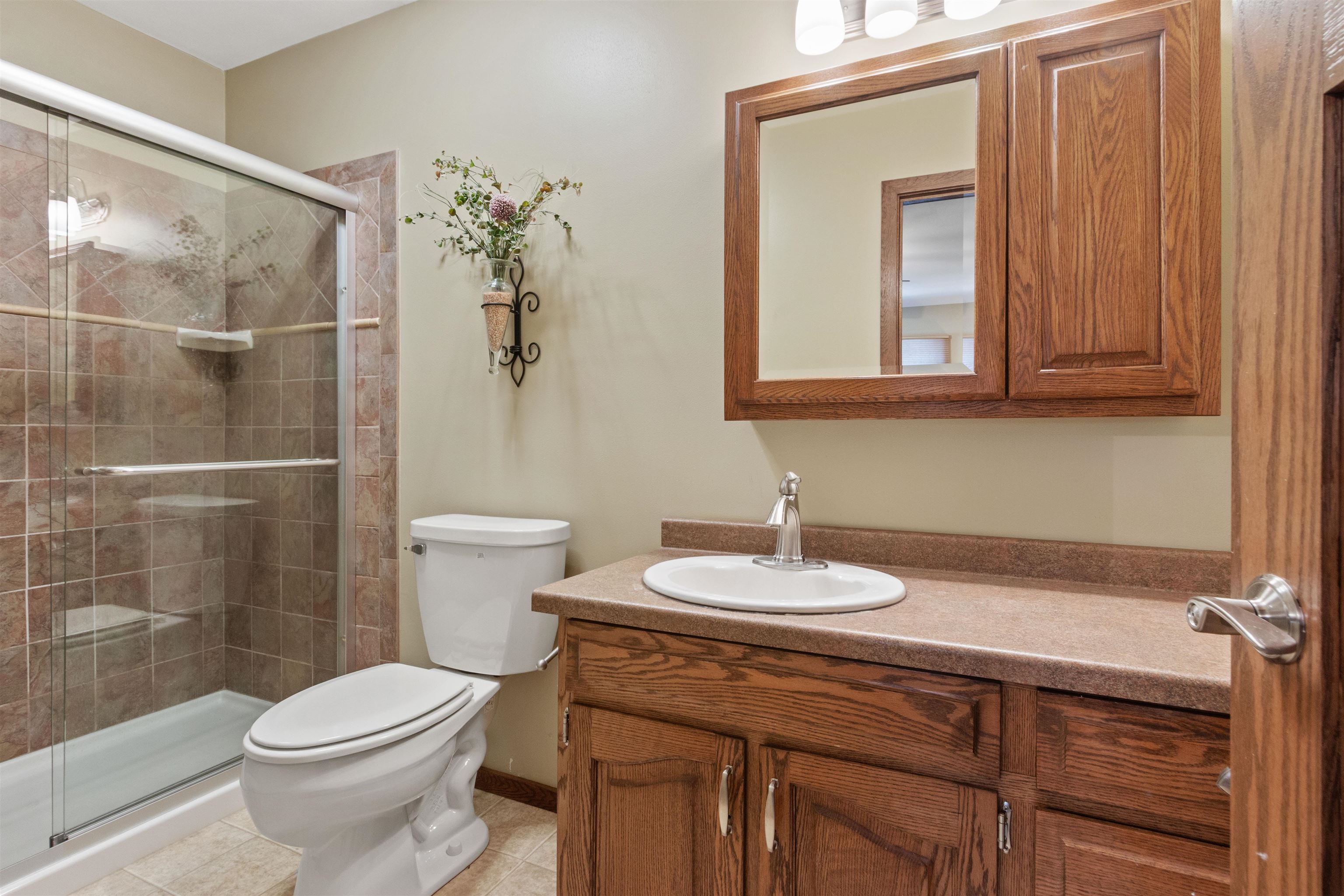 5570 APPLEWOOD COURT, Stevens Point, Wisconsin 54482, 3 Bedrooms Bedrooms, ,3 BathroomsBathrooms,Residential,For Sale,5570 APPLEWOOD COURT,22600841