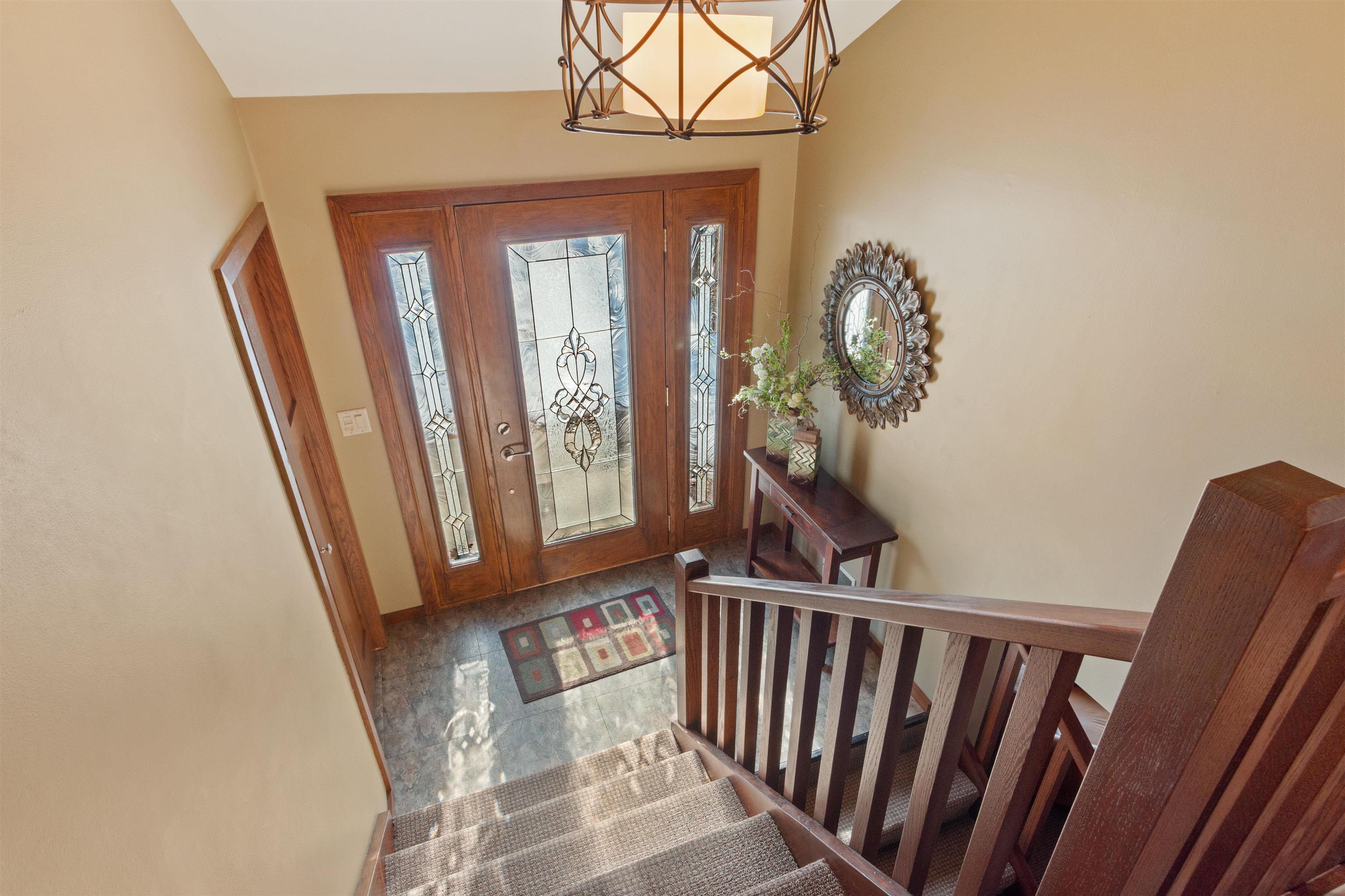 5570 APPLEWOOD COURT, Stevens Point, Wisconsin 54482, 3 Bedrooms Bedrooms, ,3 BathroomsBathrooms,Residential,For Sale,5570 APPLEWOOD COURT,22600841