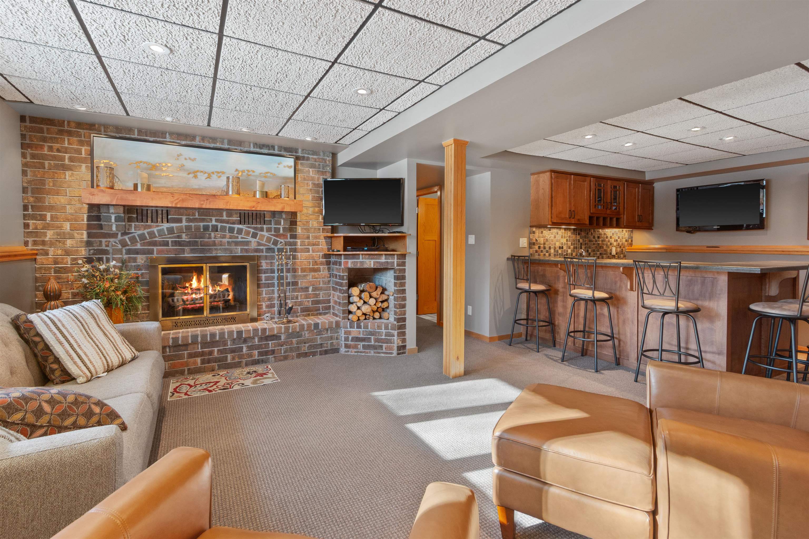 5570 APPLEWOOD COURT, Stevens Point, Wisconsin 54482, 3 Bedrooms Bedrooms, ,3 BathroomsBathrooms,Residential,For Sale,5570 APPLEWOOD COURT,22600841