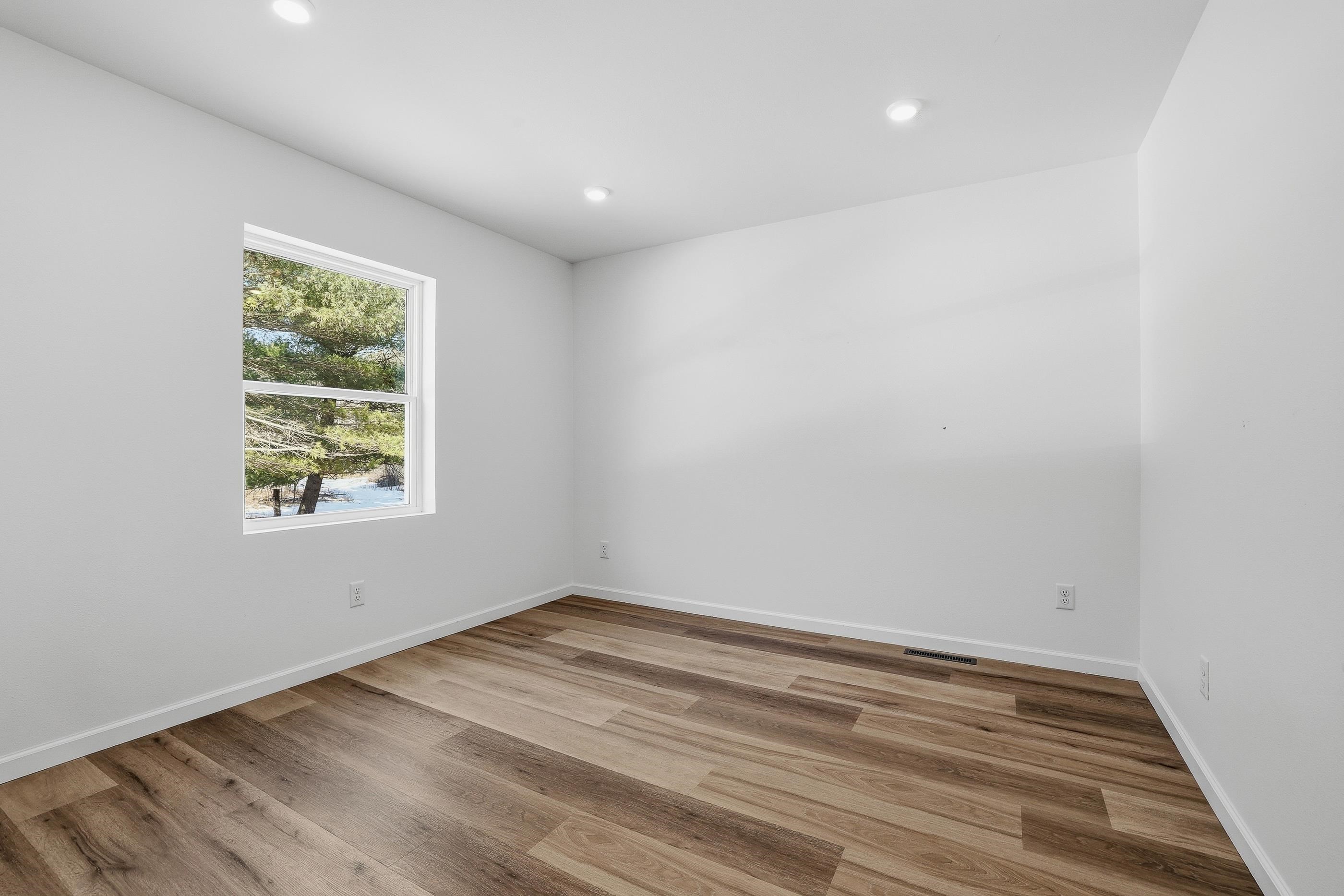 10028 OAKDALE DRIVE, Almond, Wisconsin 54909, 3 Bedrooms Bedrooms, ,2 BathroomsBathrooms,Residential,For Sale,10028 OAKDALE DRIVE,22600844