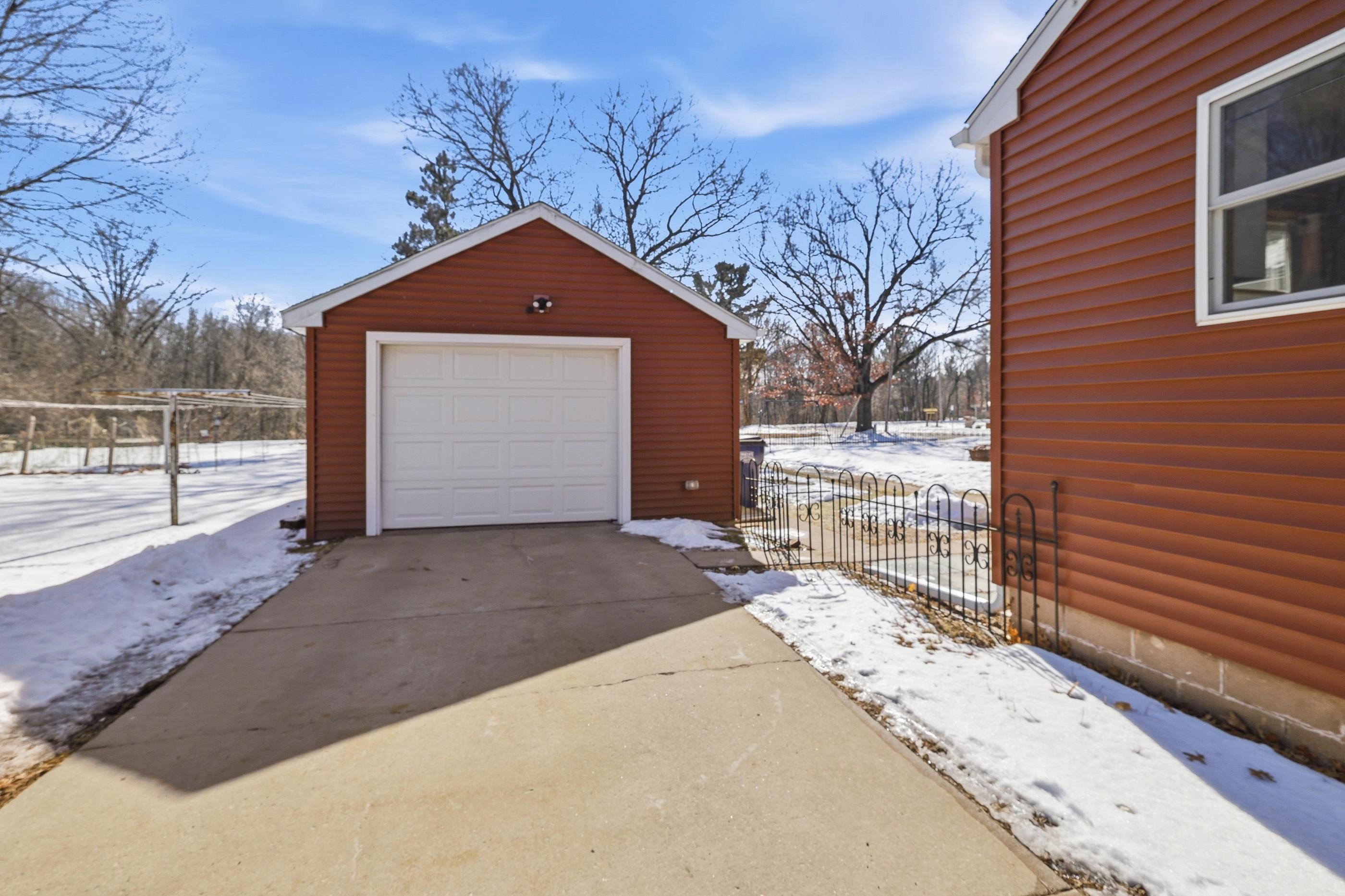 820 W FOURTH STREET, Mosinee, Wisconsin 54455, 2 Bedrooms Bedrooms, ,1 BathroomBathrooms,Residential,For Sale,820 W FOURTH STREET,22600847