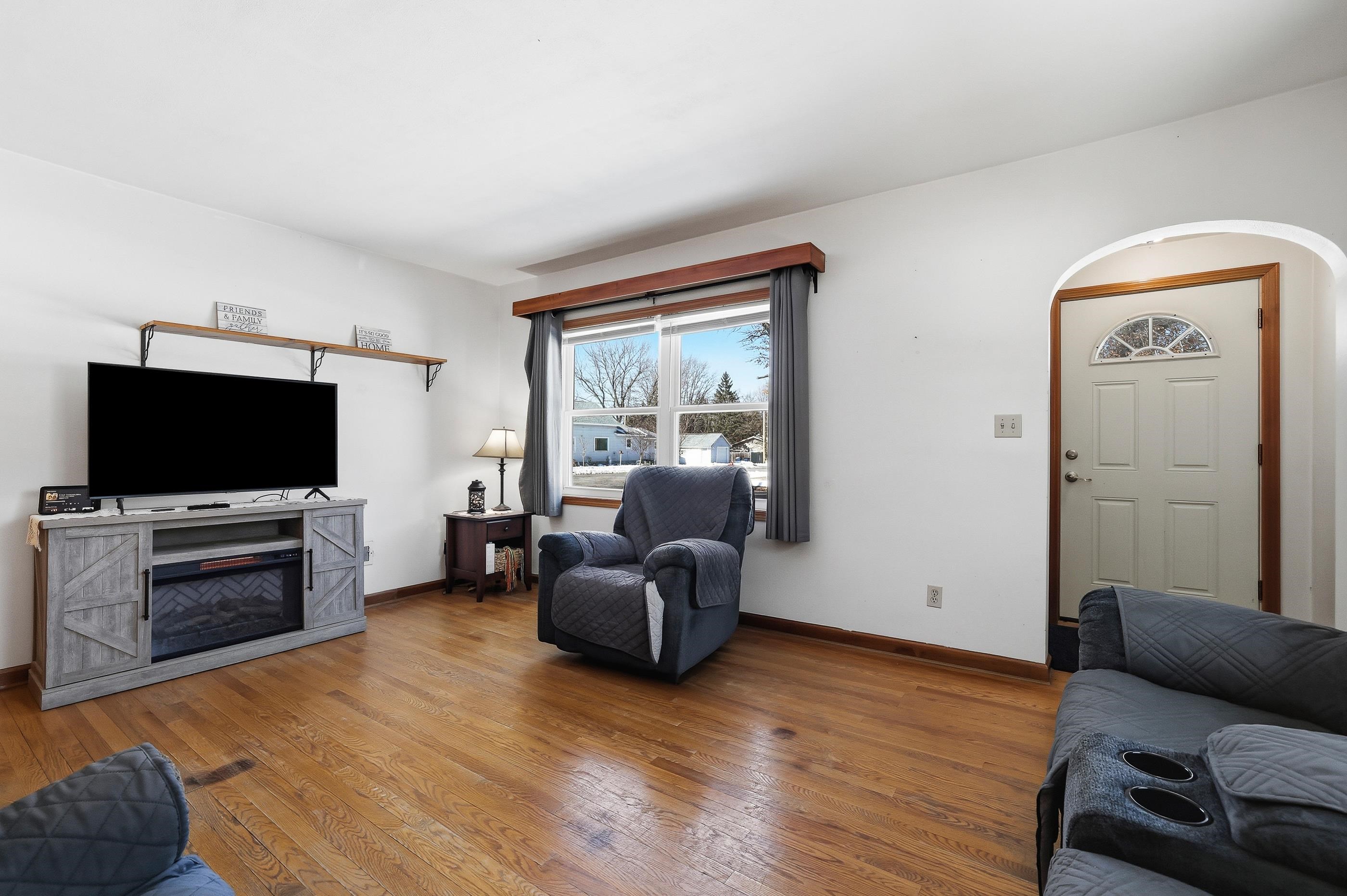 820 W FOURTH STREET, Mosinee, Wisconsin 54455, 2 Bedrooms Bedrooms, ,1 BathroomBathrooms,Residential,For Sale,820 W FOURTH STREET,22600847