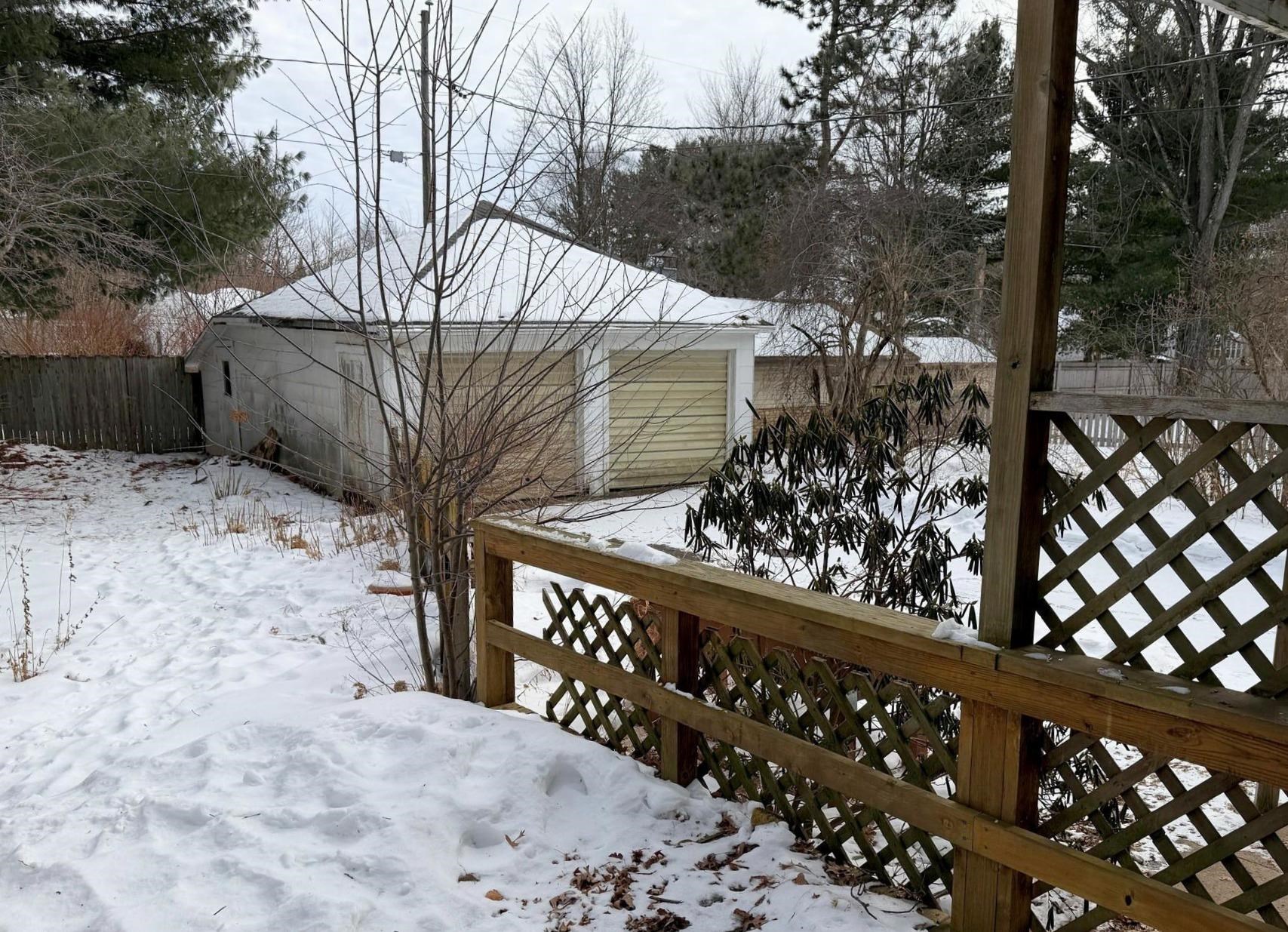 304 LINWOOD AVENUE, PARK RIDGE, Wisconsin 54481, 4 Bedrooms Bedrooms, ,2 BathroomsBathrooms,Residential,For Sale,304 LINWOOD AVENUE,22600849