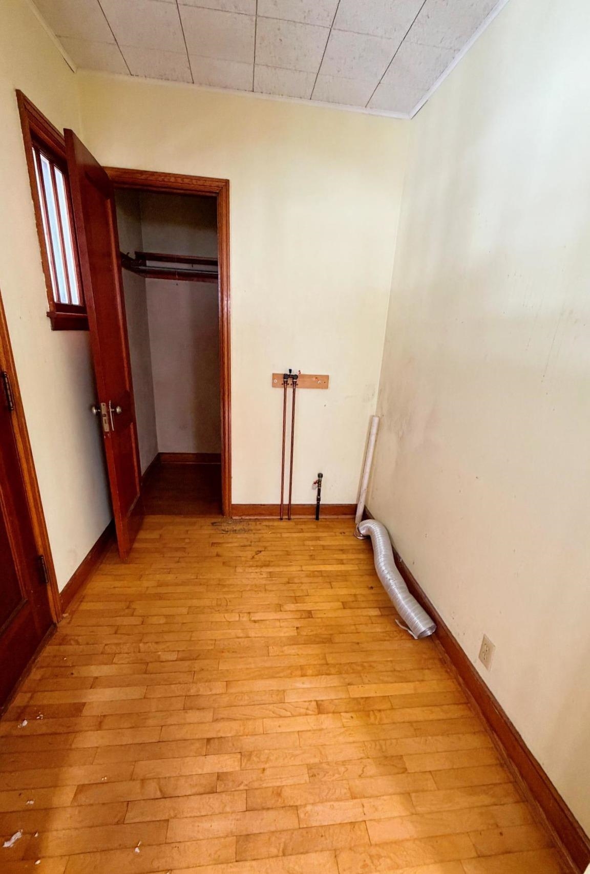 304 LINWOOD AVENUE, PARK RIDGE, Wisconsin 54481, 4 Bedrooms Bedrooms, ,2 BathroomsBathrooms,Residential,For Sale,304 LINWOOD AVENUE,22600849