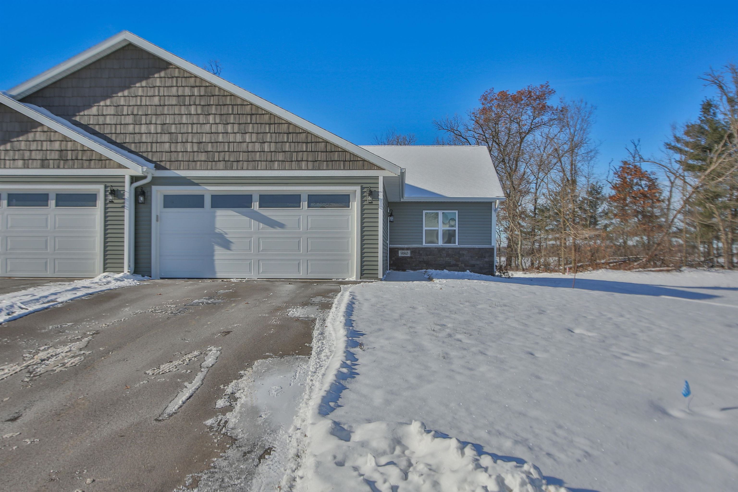 980 MORNING STAR LANE, Plover, Wisconsin 54467, 2 Bedrooms Bedrooms, ,1 BathroomBathrooms,Residential,For Sale,980 MORNING STAR LANE,22600856