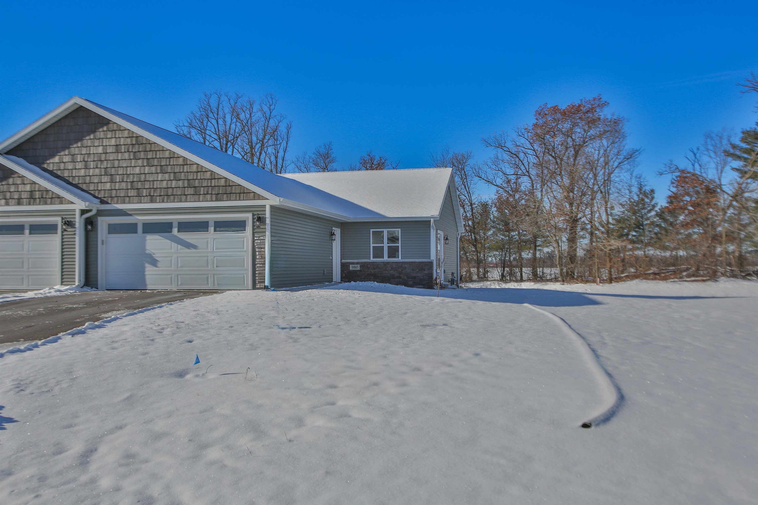 980 MORNING STAR LANE, Plover, Wisconsin 54467, 2 Bedrooms Bedrooms, ,1 BathroomBathrooms,Residential,For Sale,980 MORNING STAR LANE,22600856