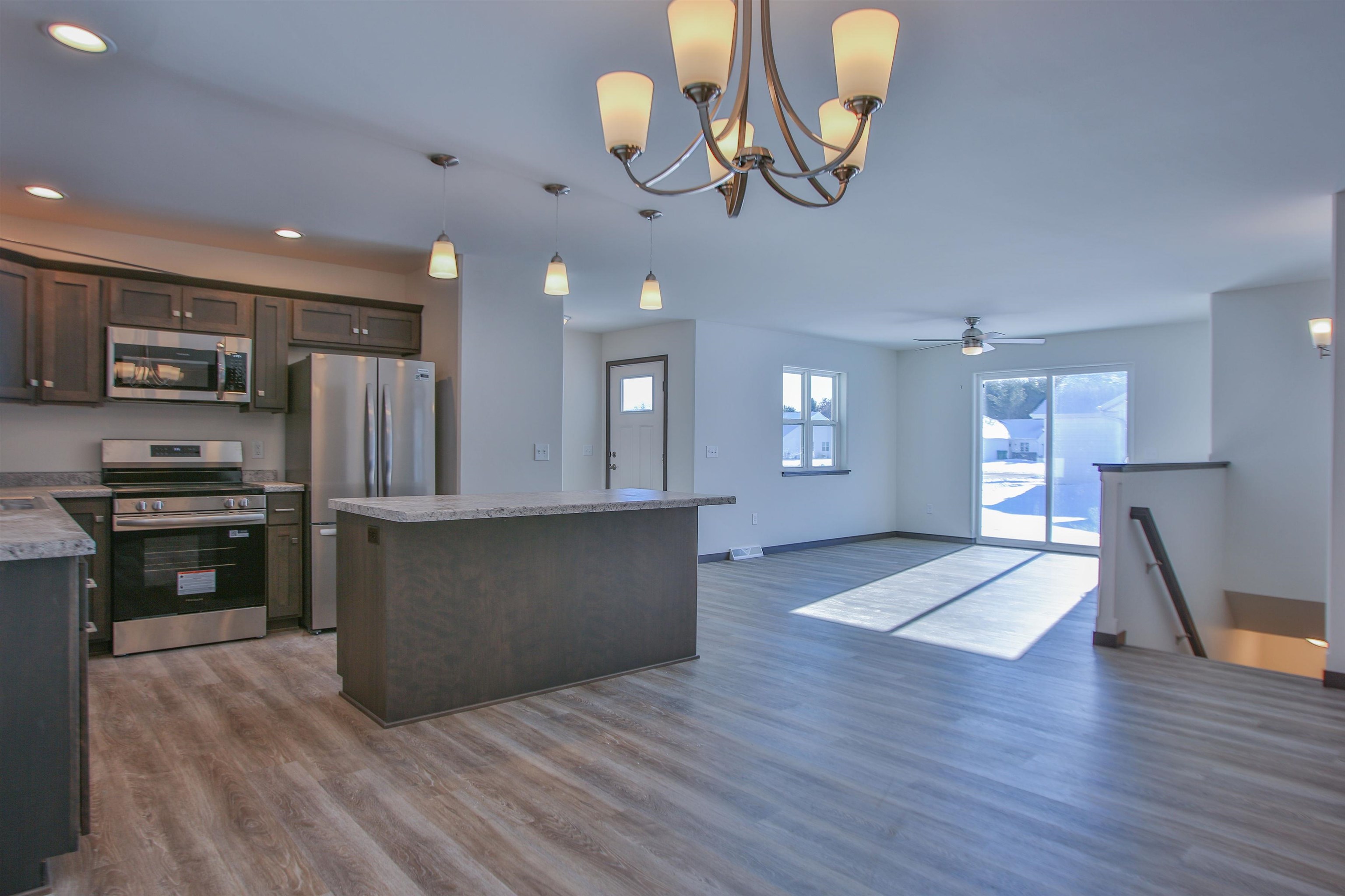 990 MORNING STAR LANE, Plover, Wisconsin 54467, 1 Bedroom Bedrooms, ,1 BathroomBathrooms,Residential,For Sale,990 MORNING STAR LANE,22600858